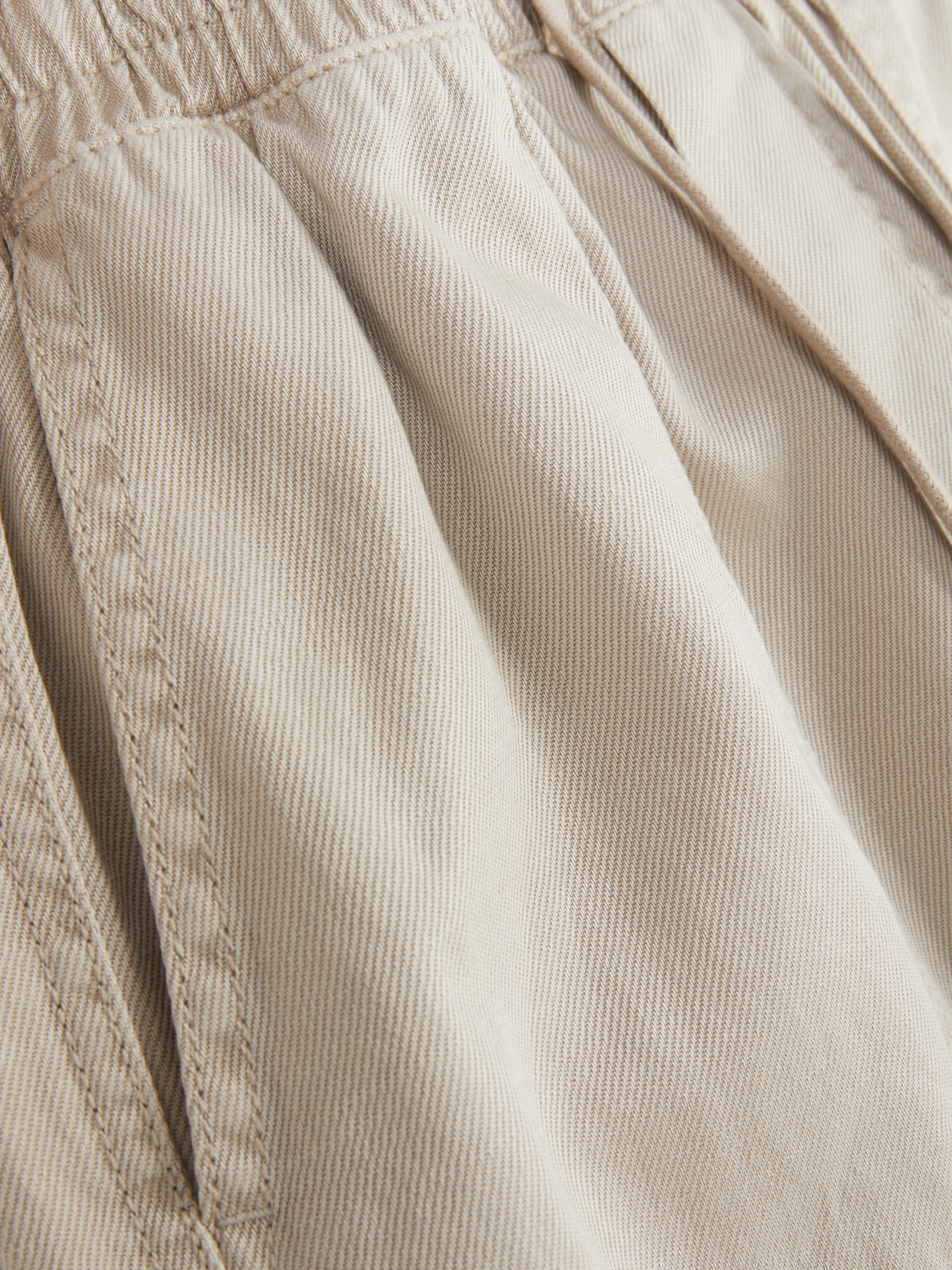 Pantaloni tip jogger cu cordon