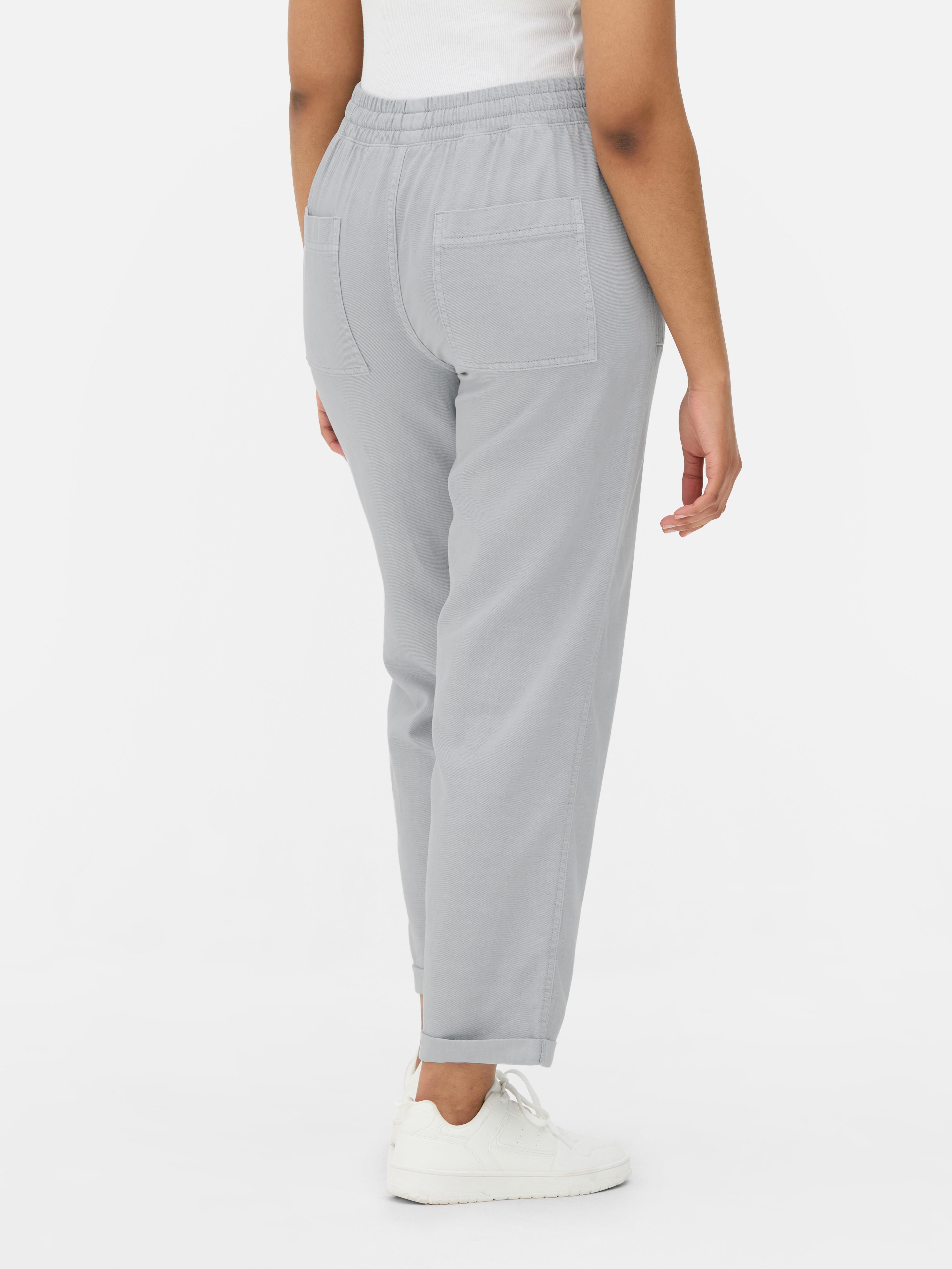 Pantaloni da tuta con laccetti in vita