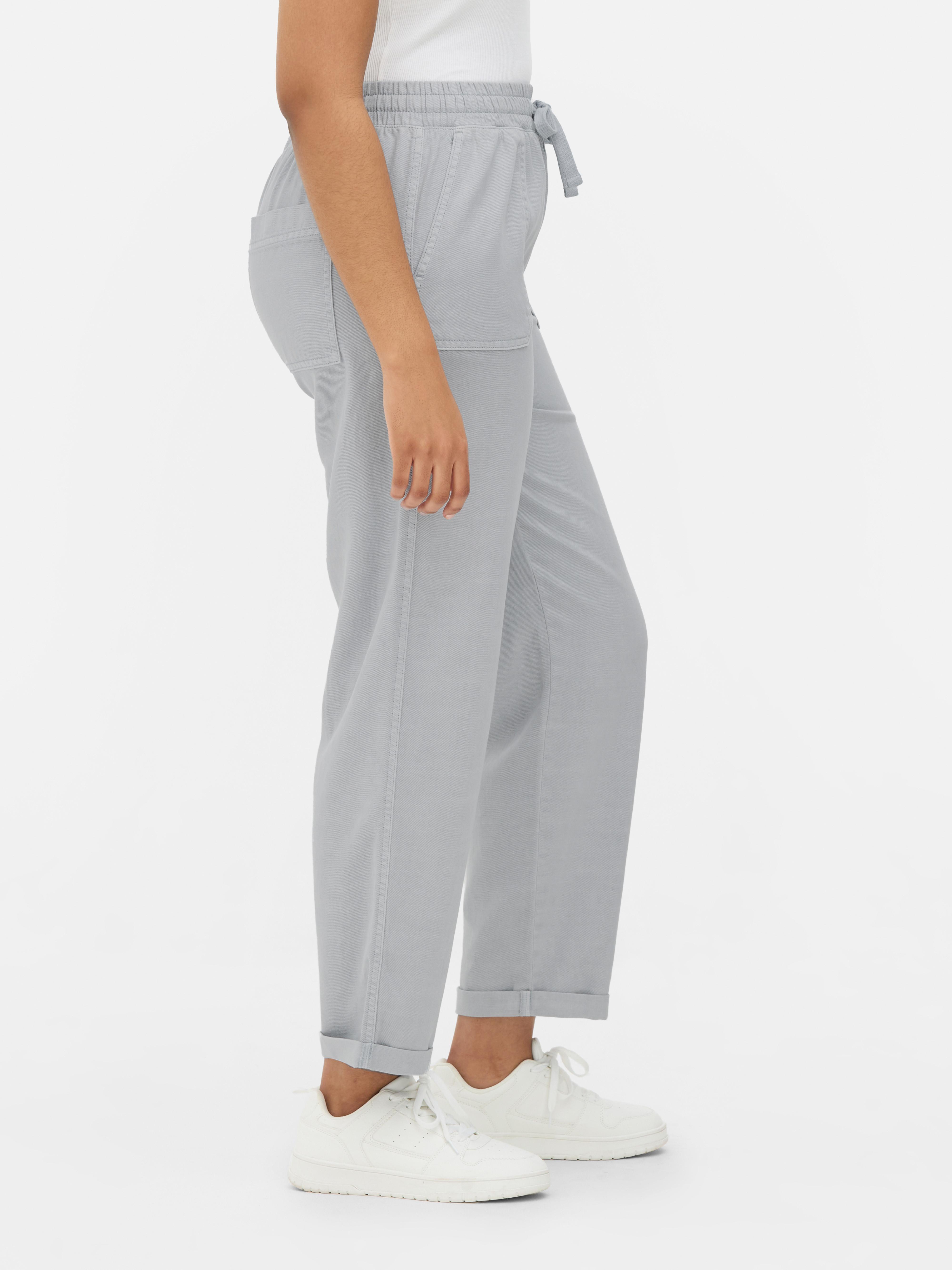 Pantaloni da tuta con laccetti in vita