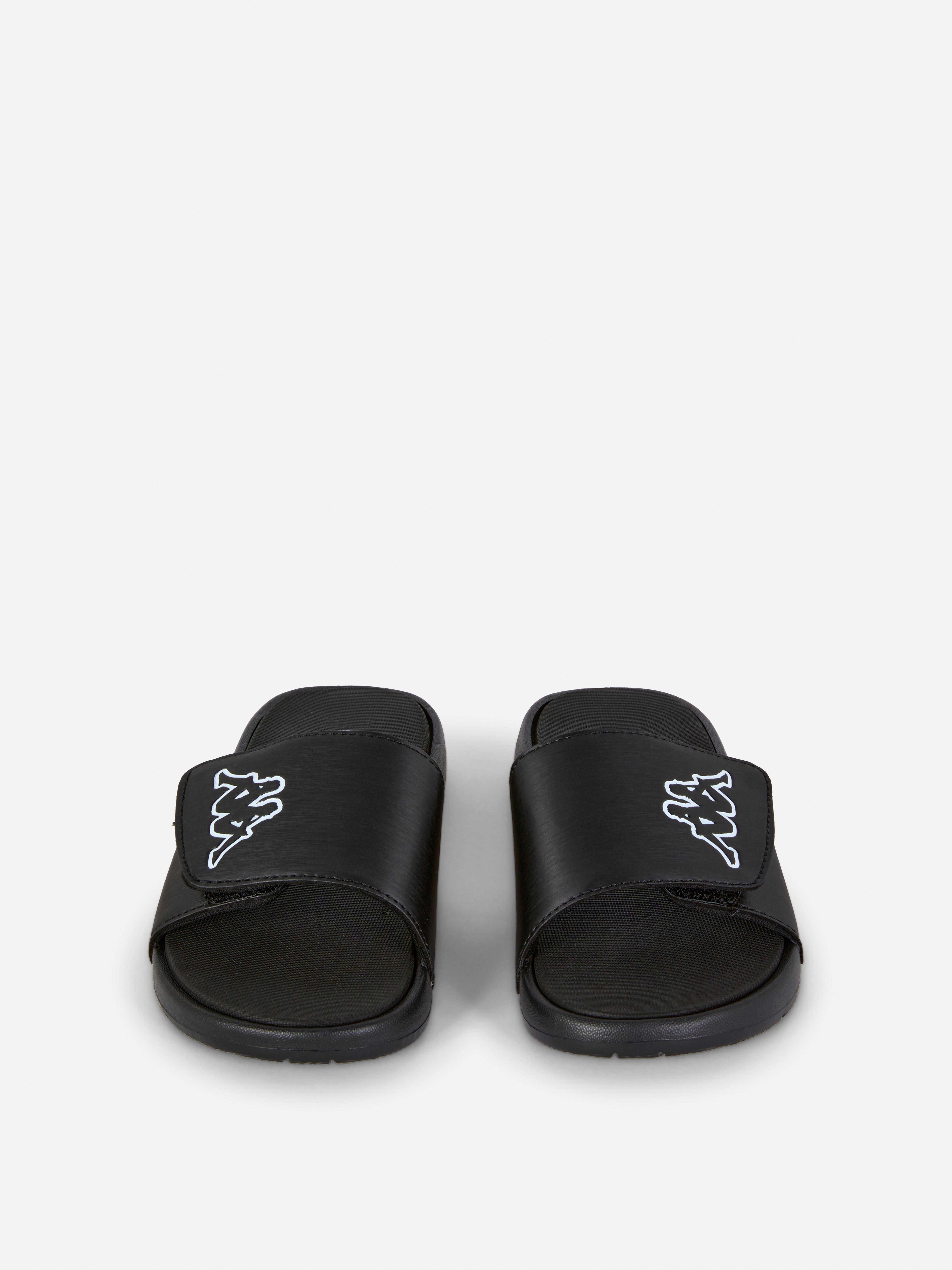 „Kappa x Primark“ Badesandalen