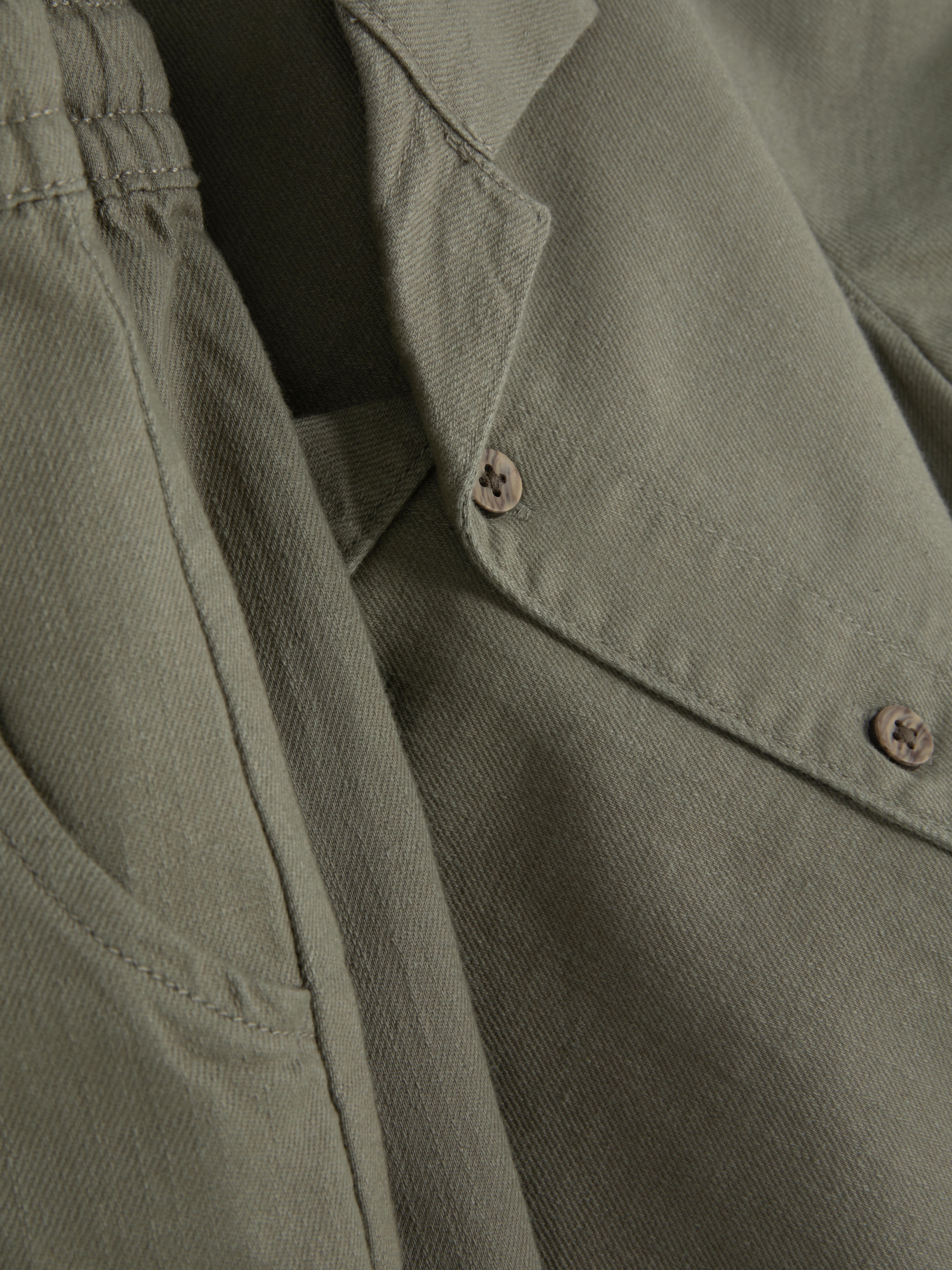 Set texturizado de camisa y pantalón corto