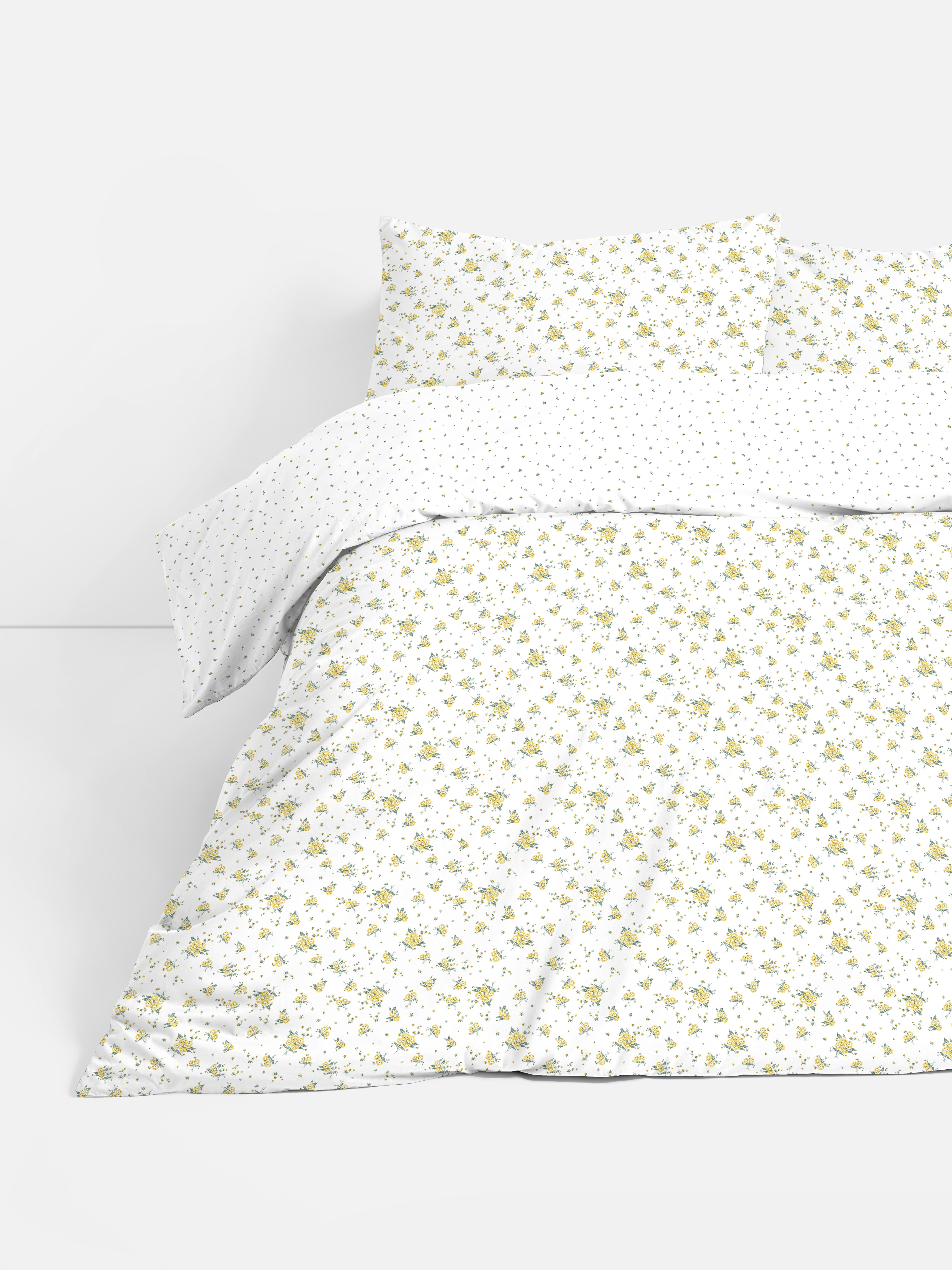 Reversible Super King Ditsy Floral Duvet Cover Set