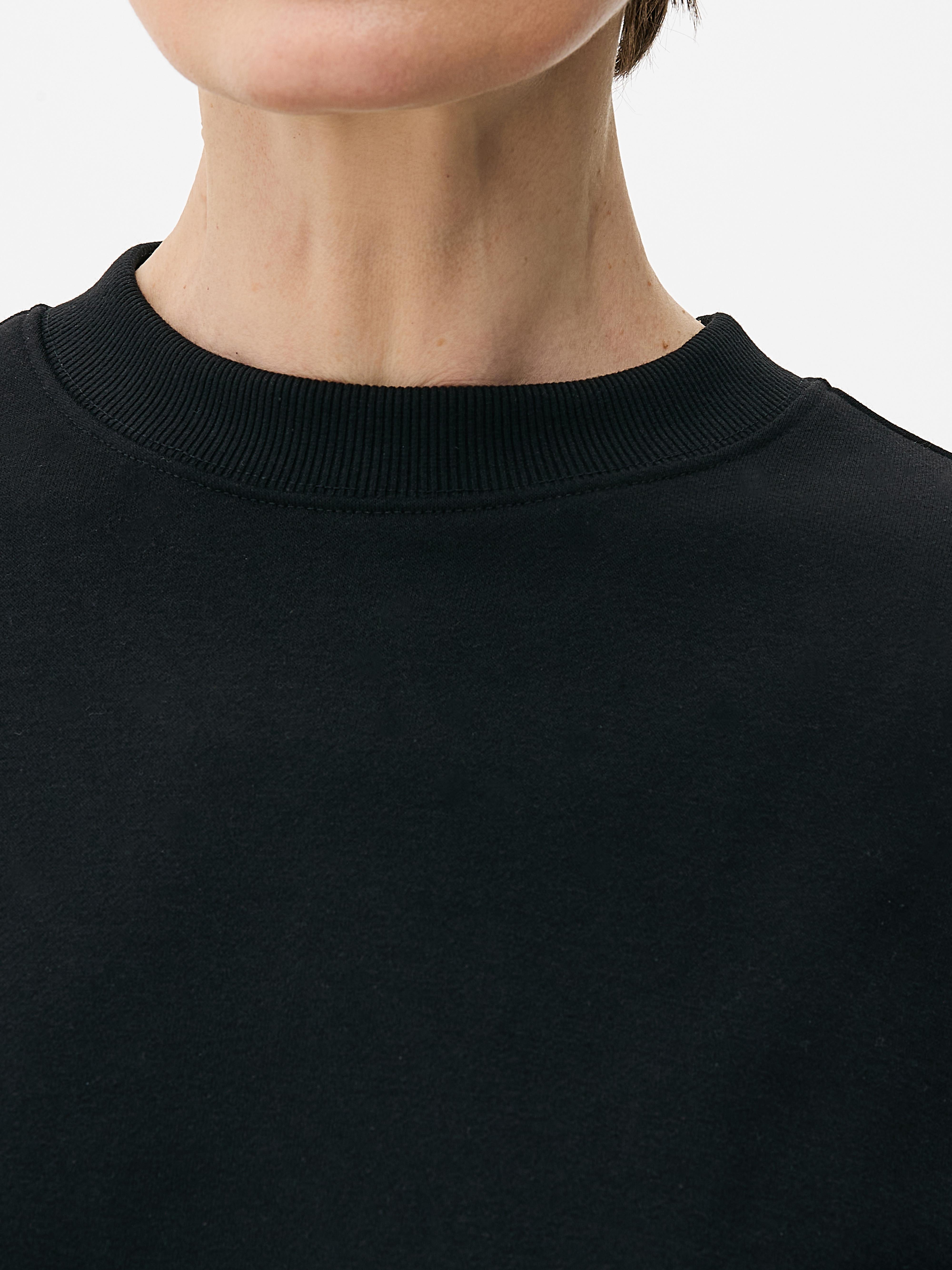 Essential Sweatshirt