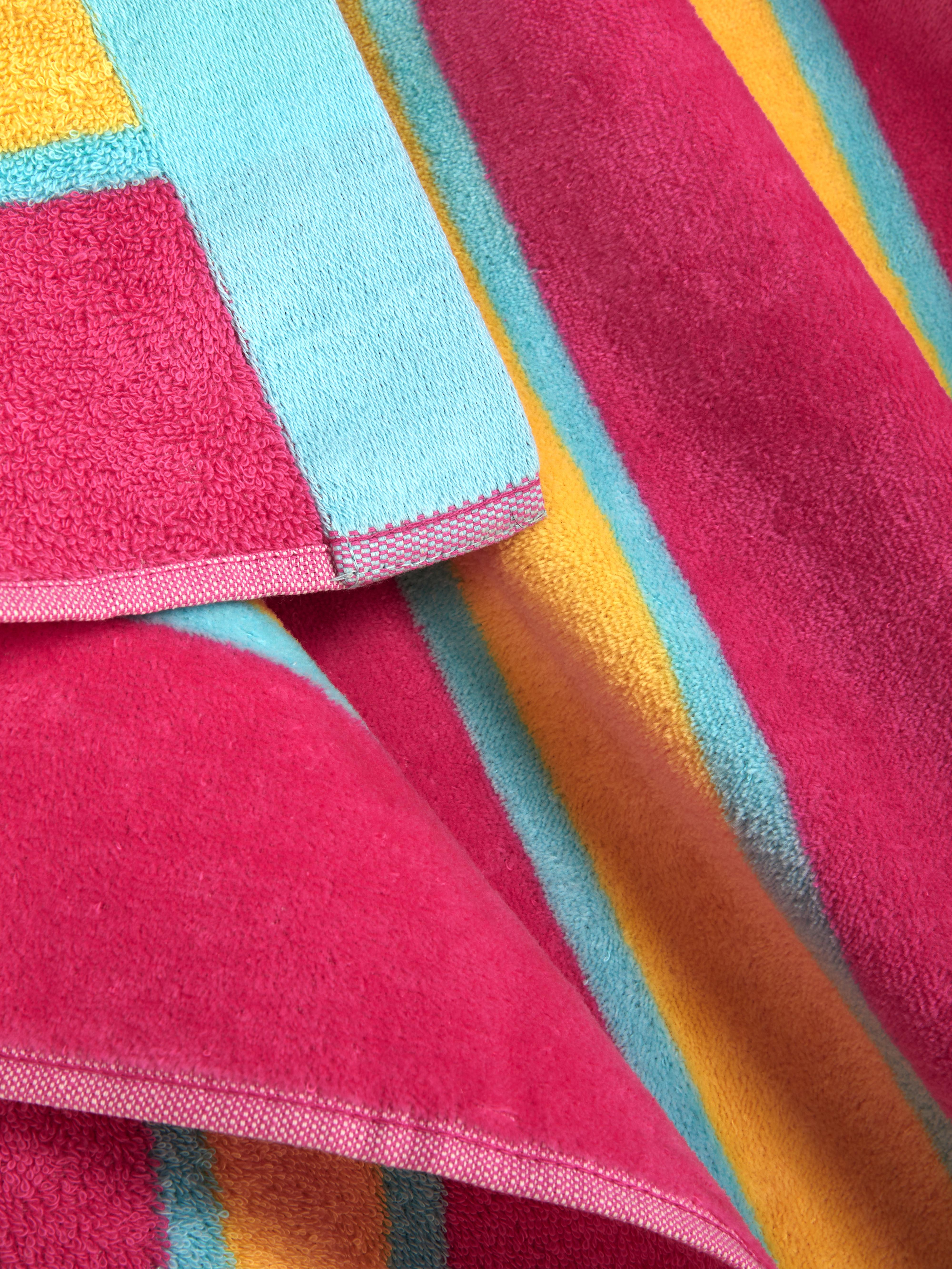 Serviette de plage à rayures