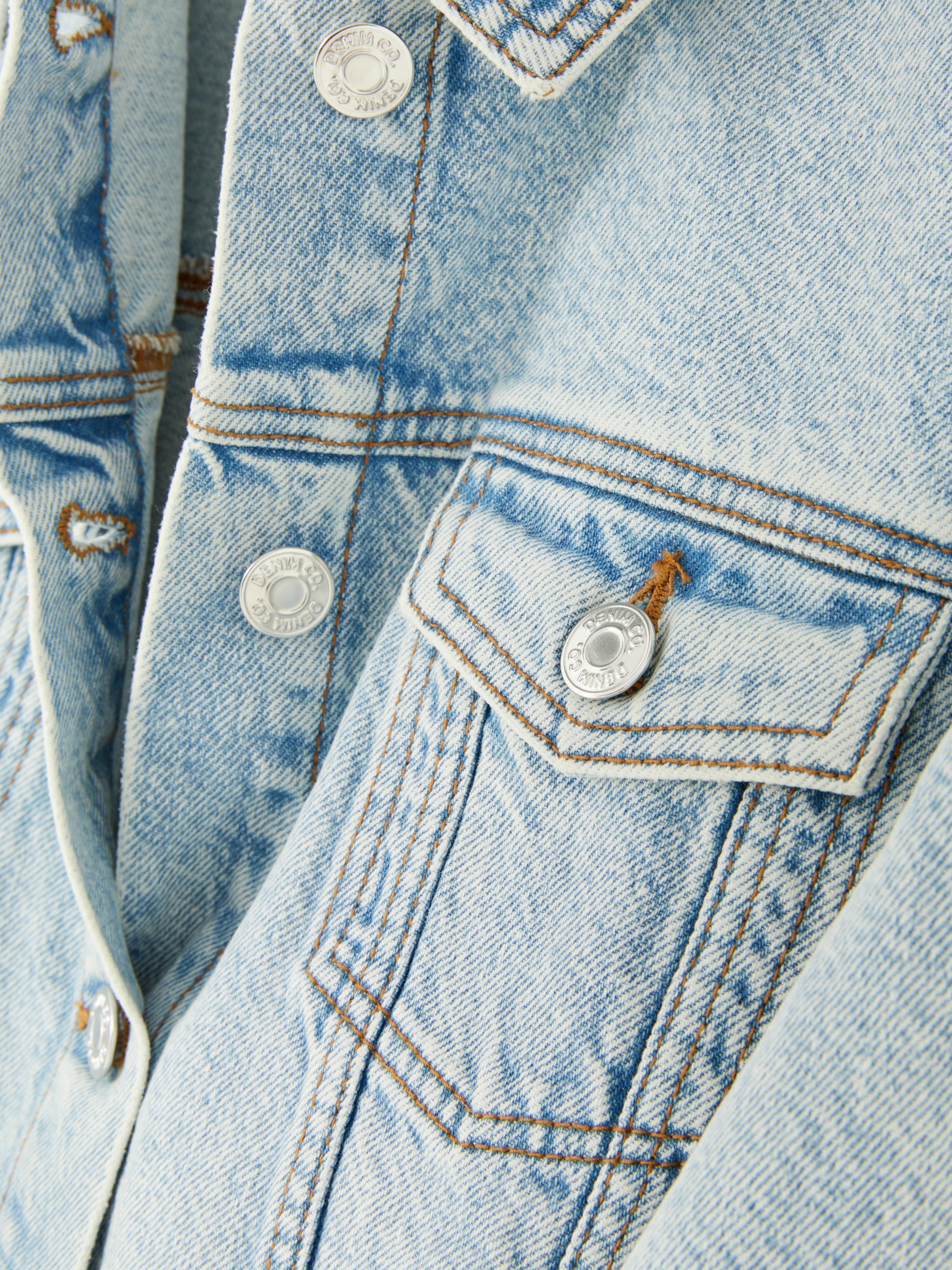 Kurze Jeansjacke