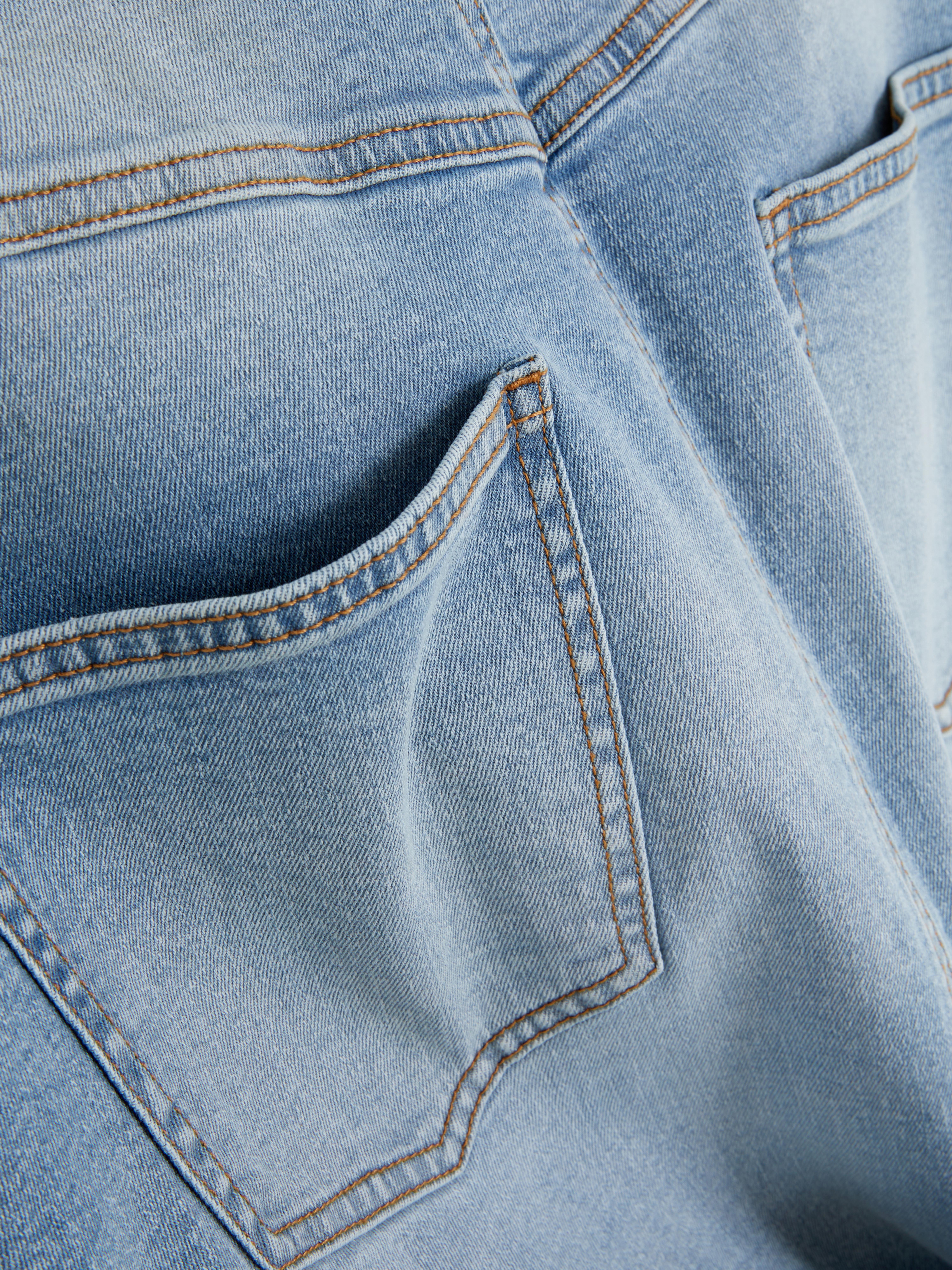 Jupe mi-longue en jean