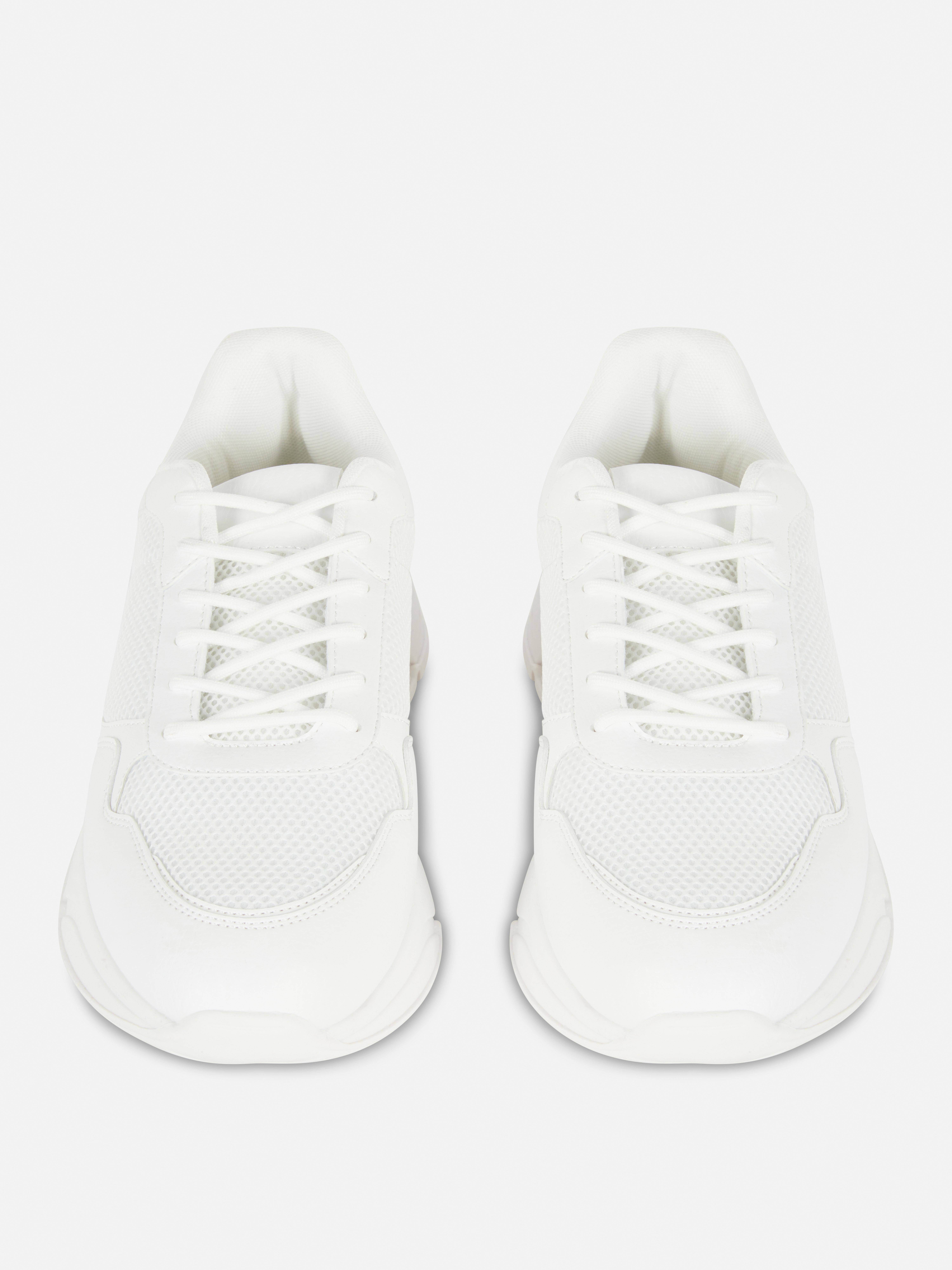 Mesh sneakers met veters