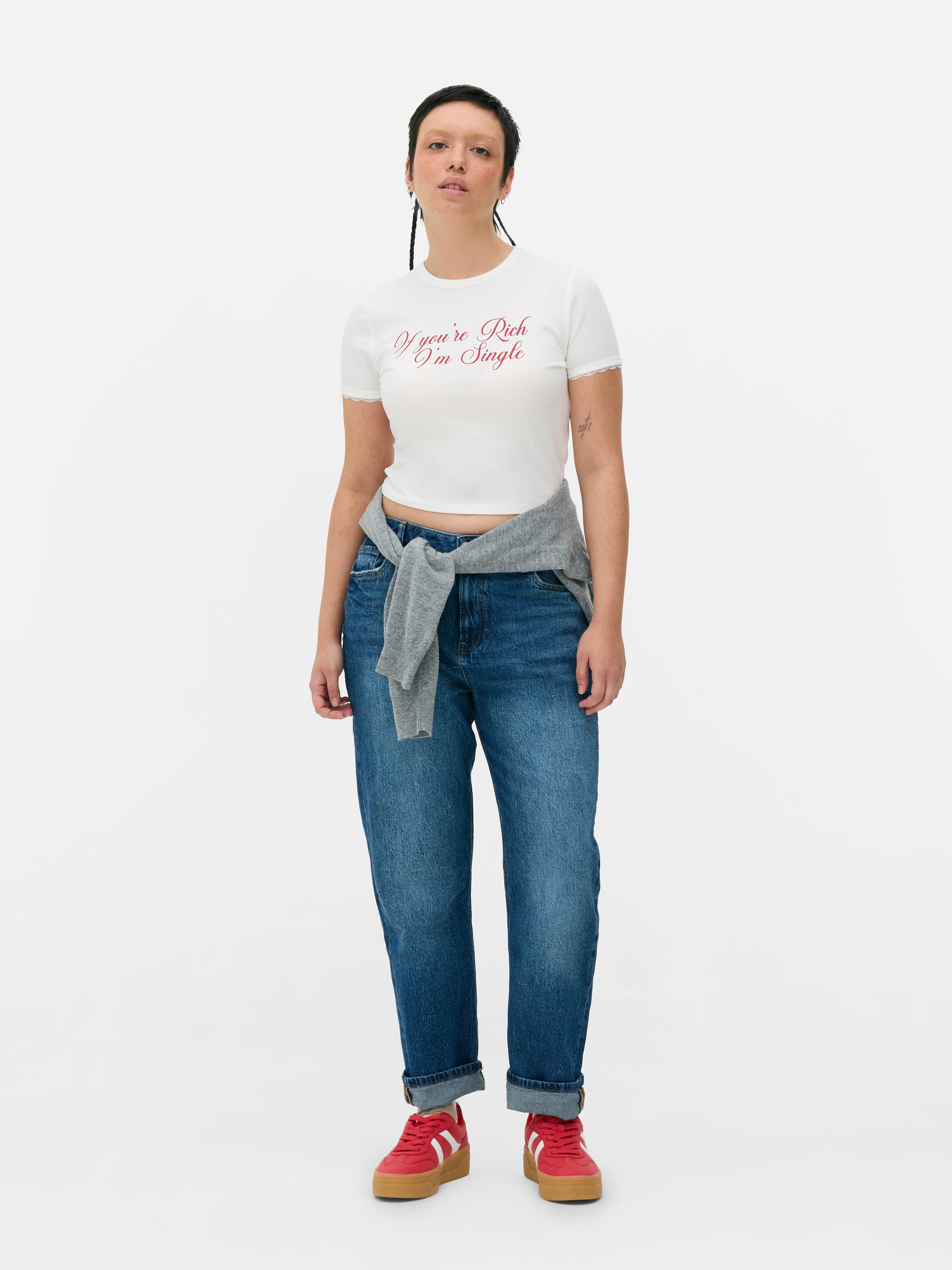 Camiseta corta con ribete de encaje