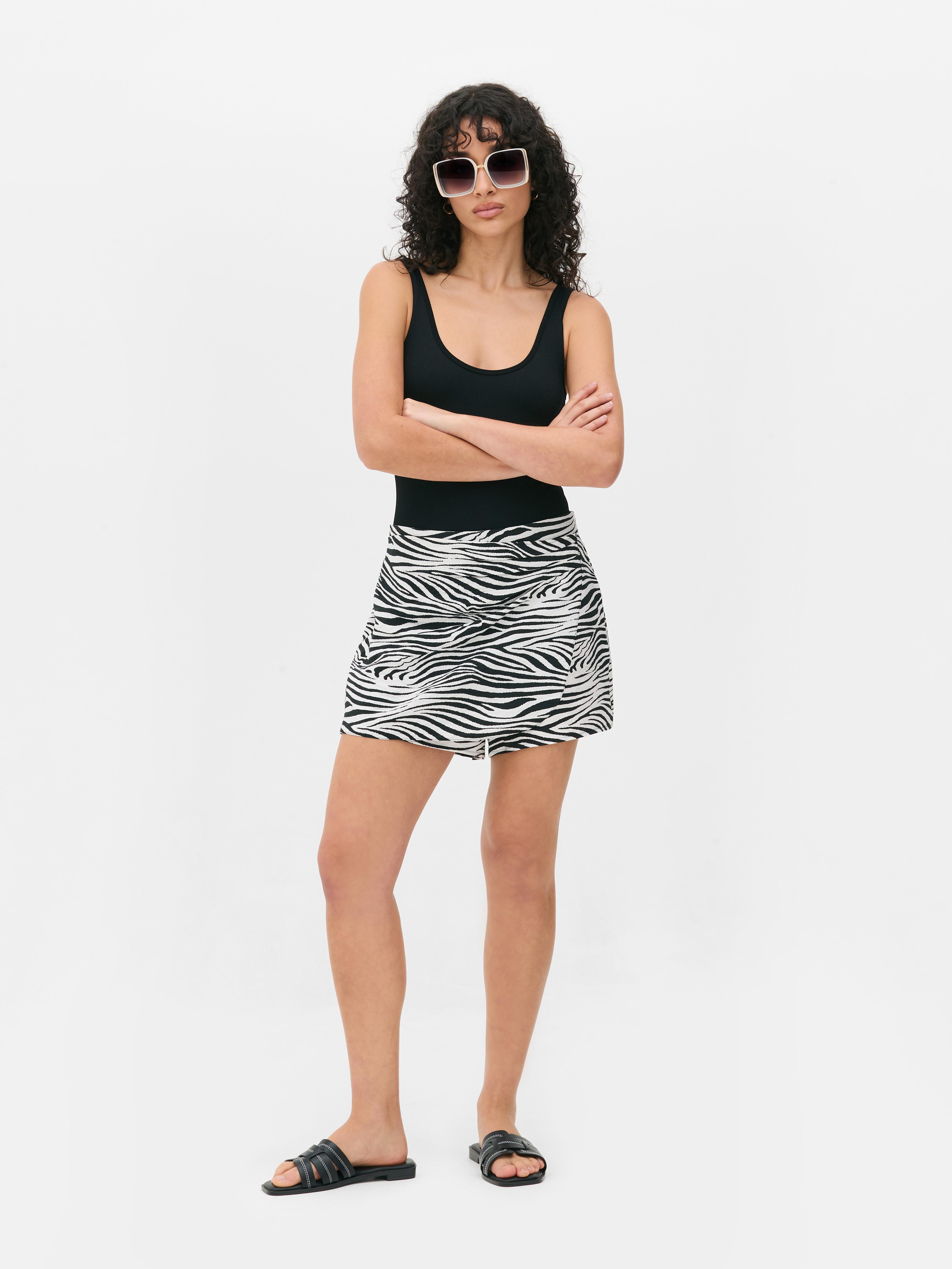 Printed Mini Skort Black/Nude