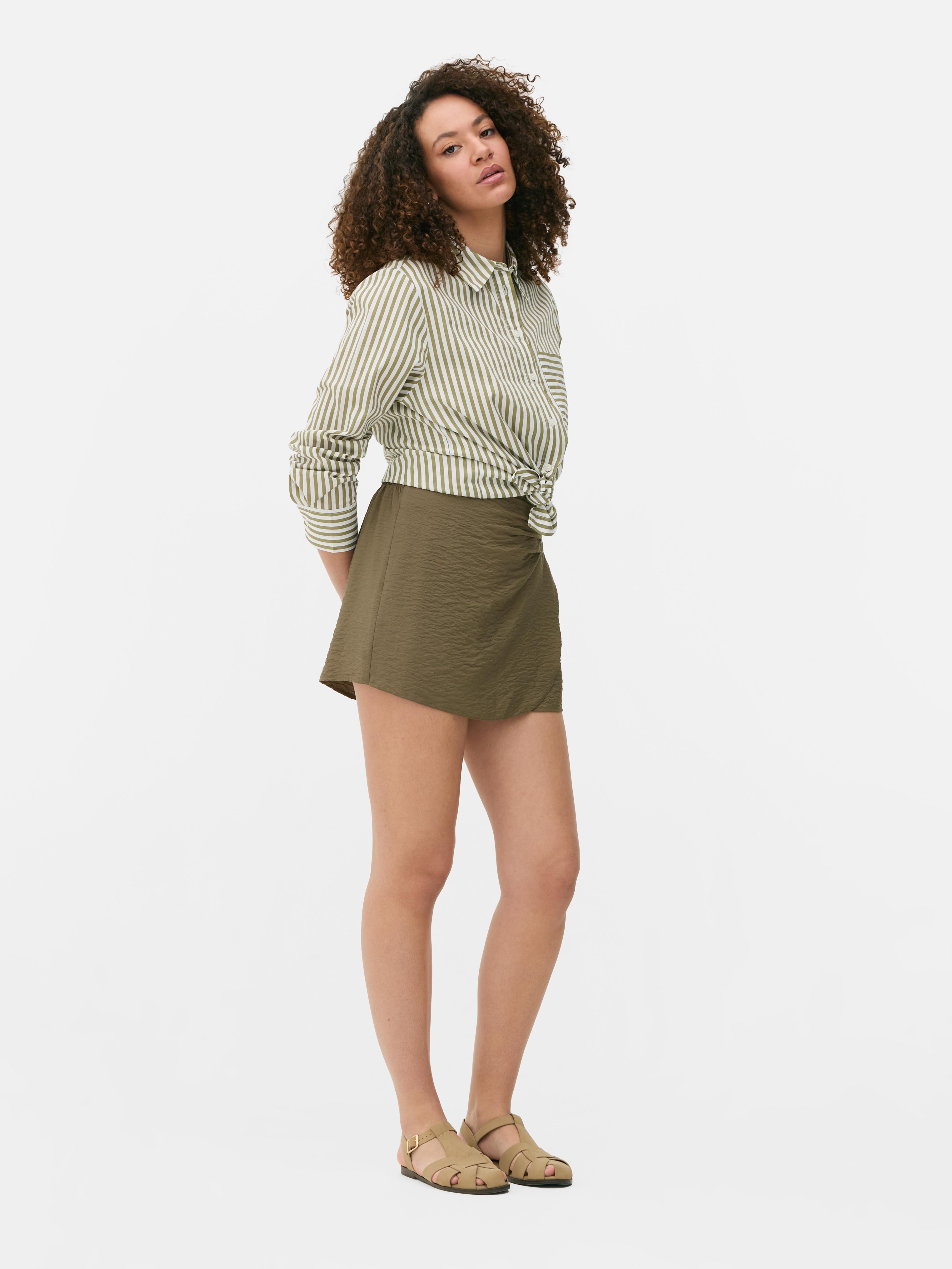 Skort incrociata sul davanti