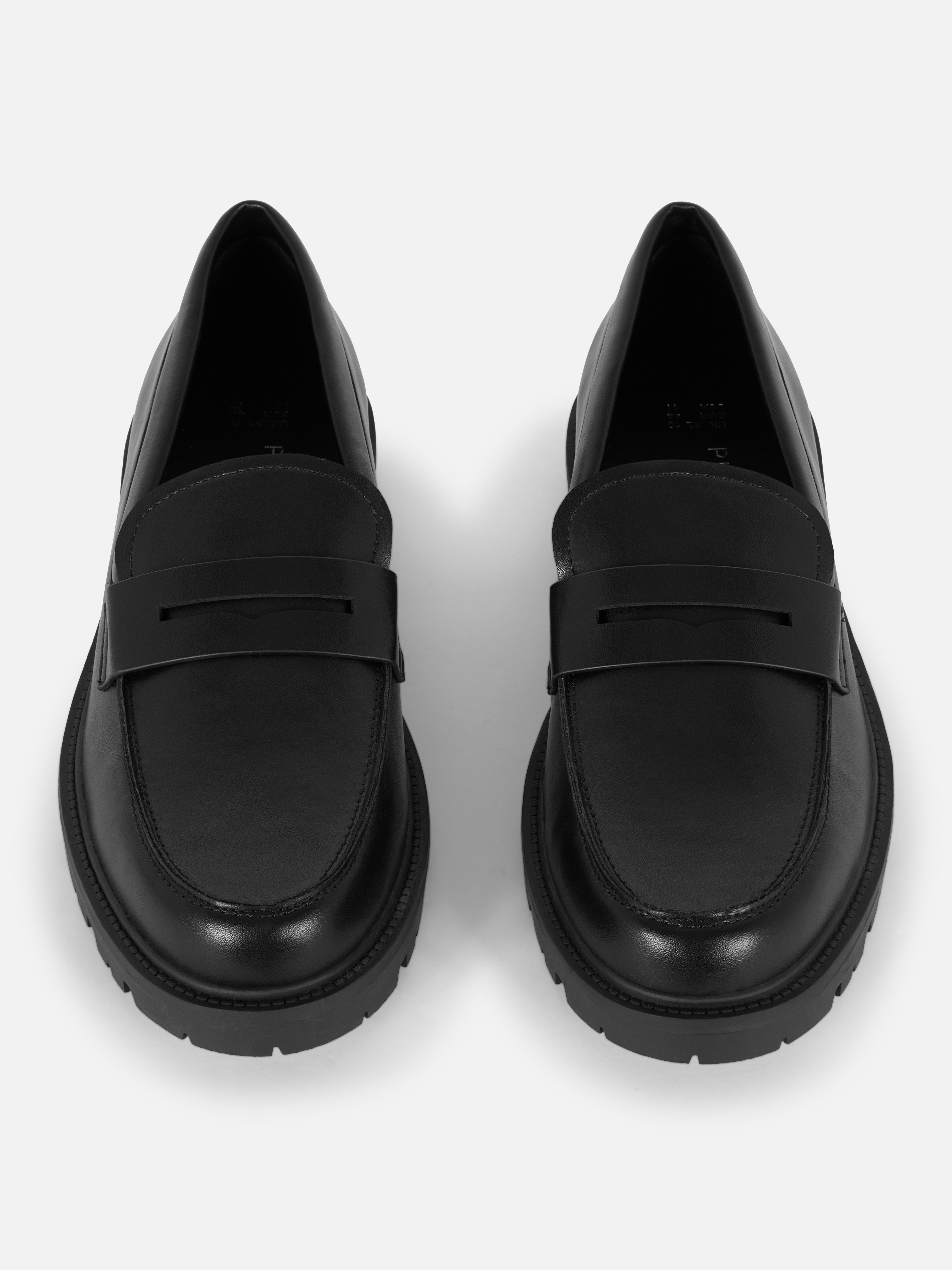 Mocasines gruesos sin cordones