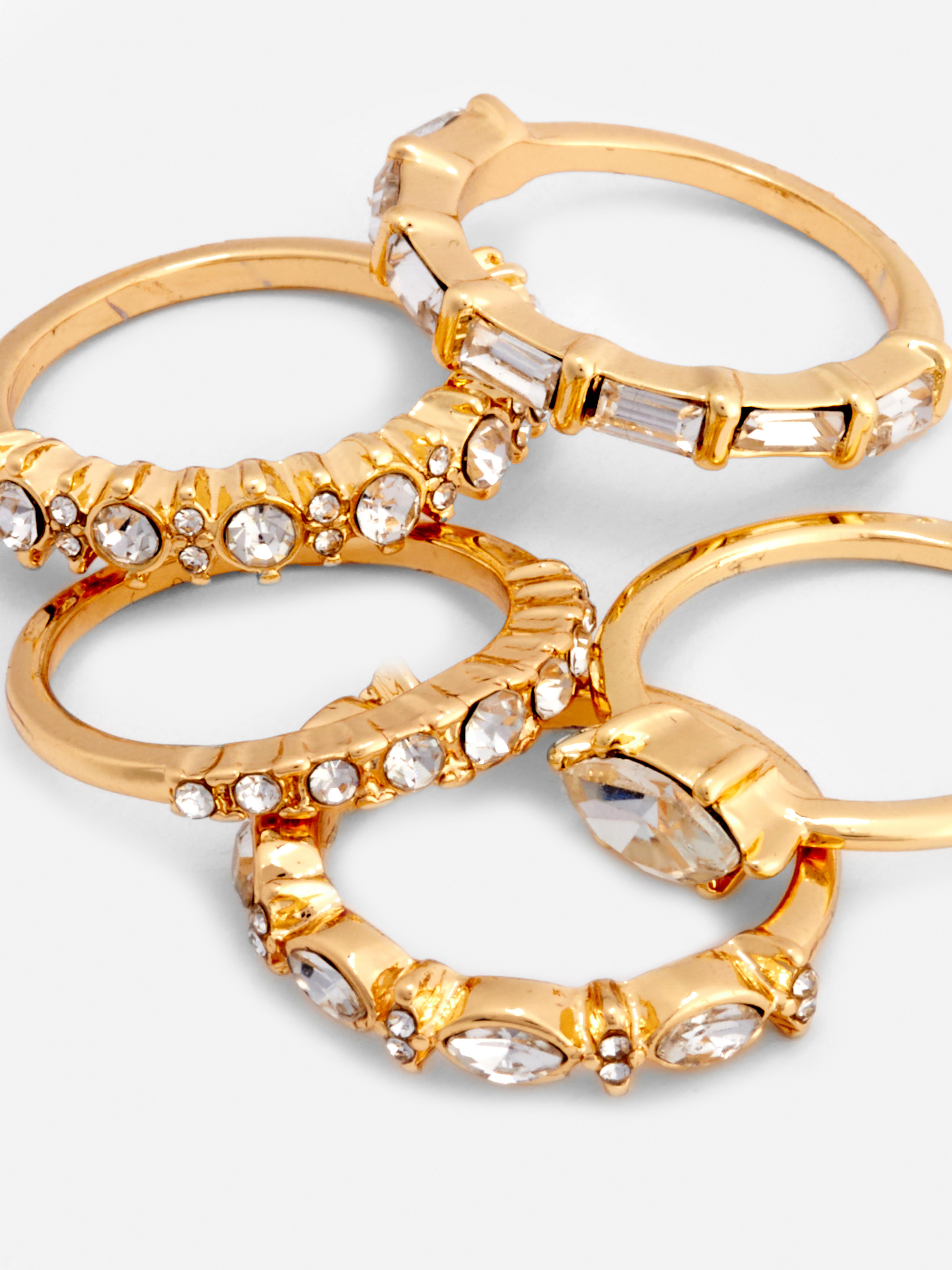 5 anelli con strass