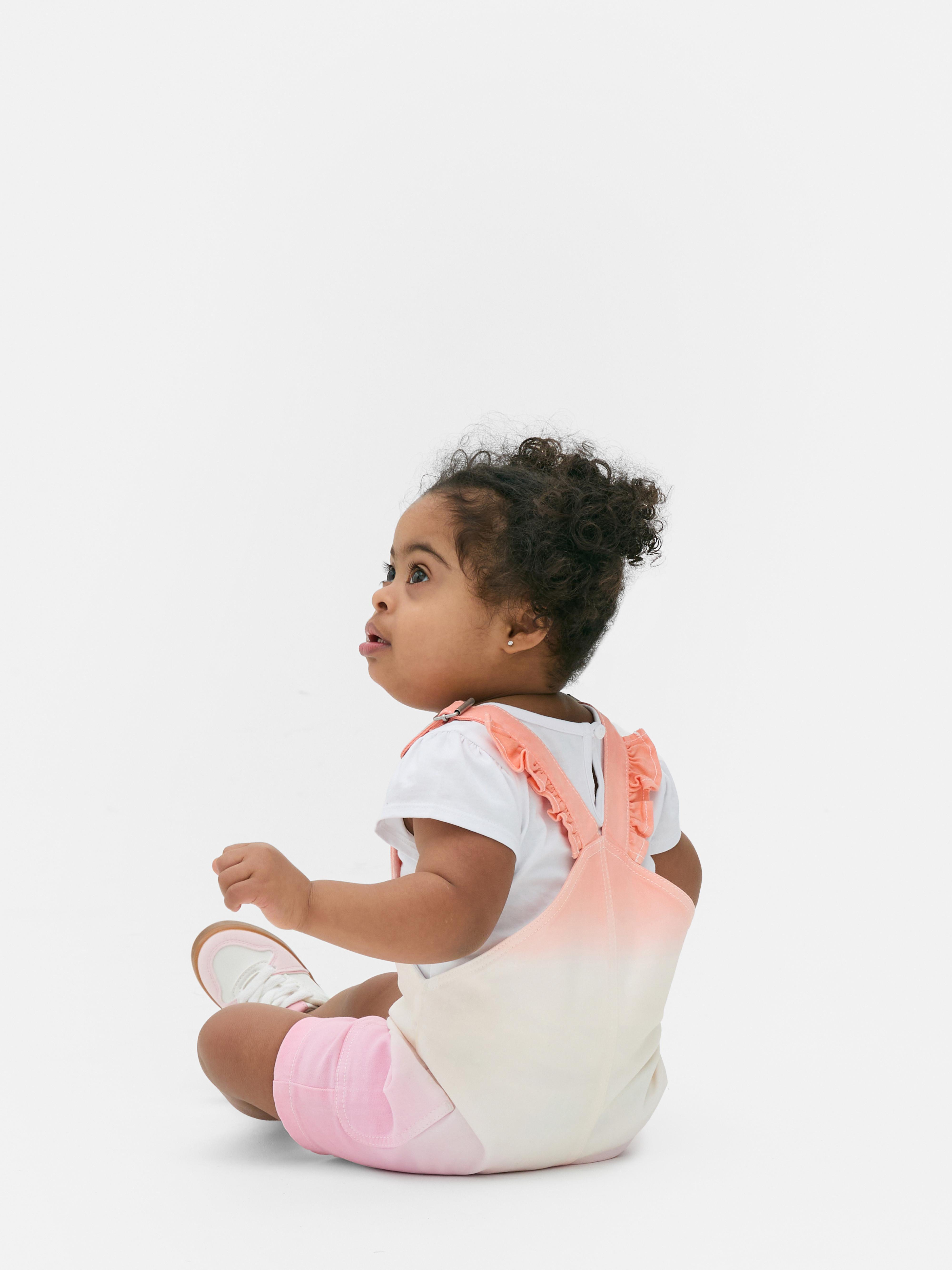 Ensemble t-shirt et salopette dégradée