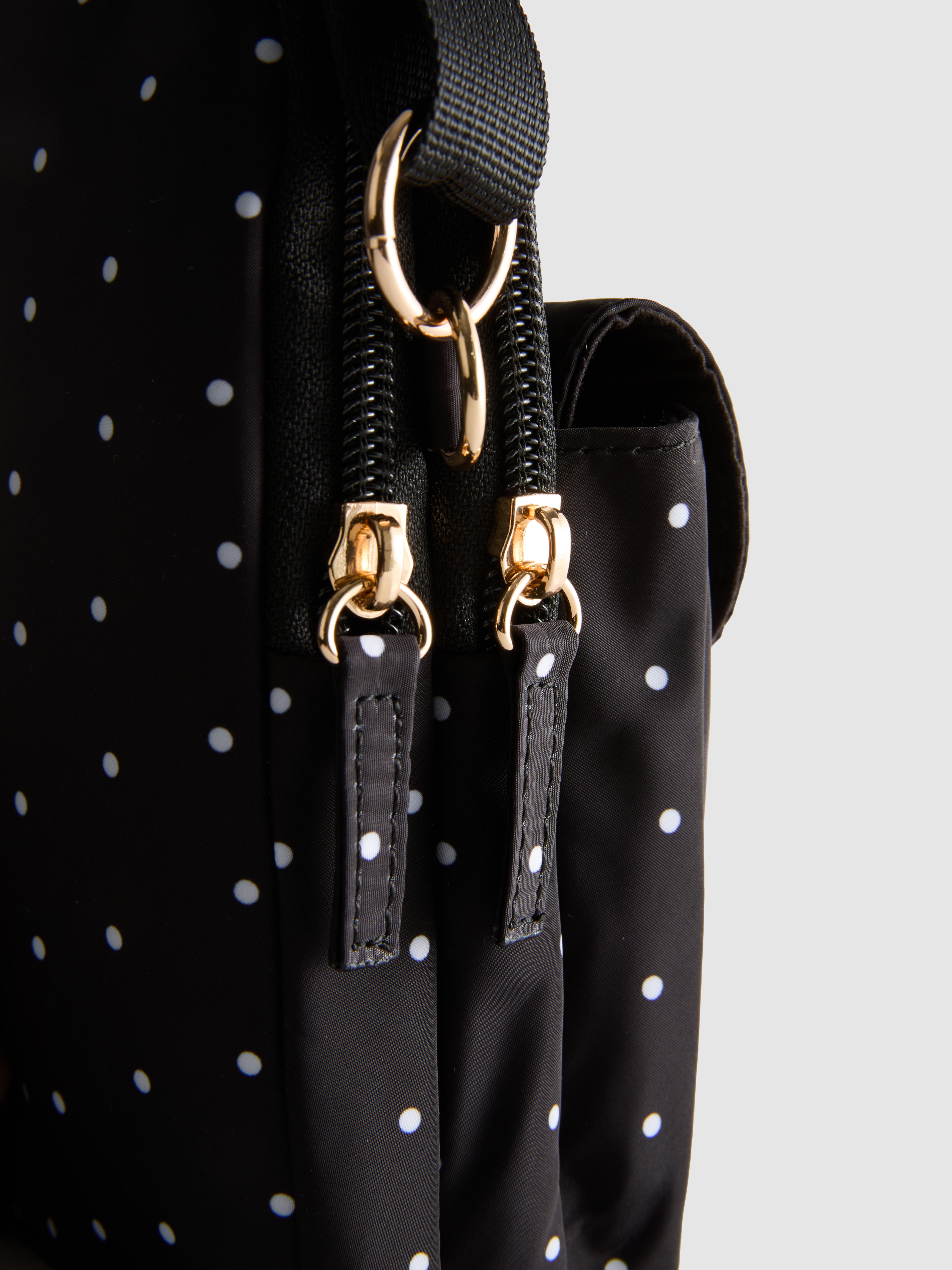 Women's White/Black Crossbody Phone Pouch