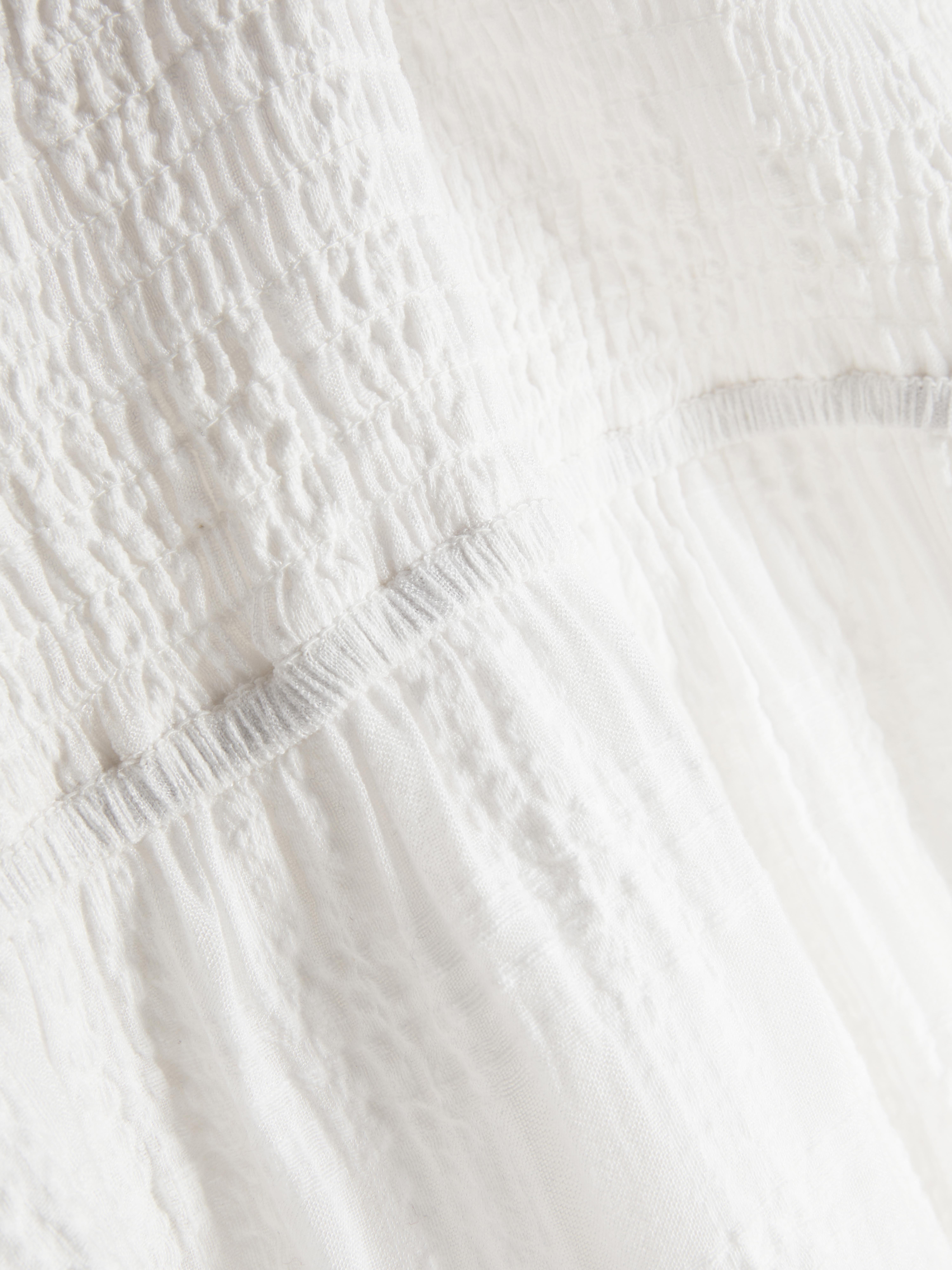 Gesmoktes Stufenkleid