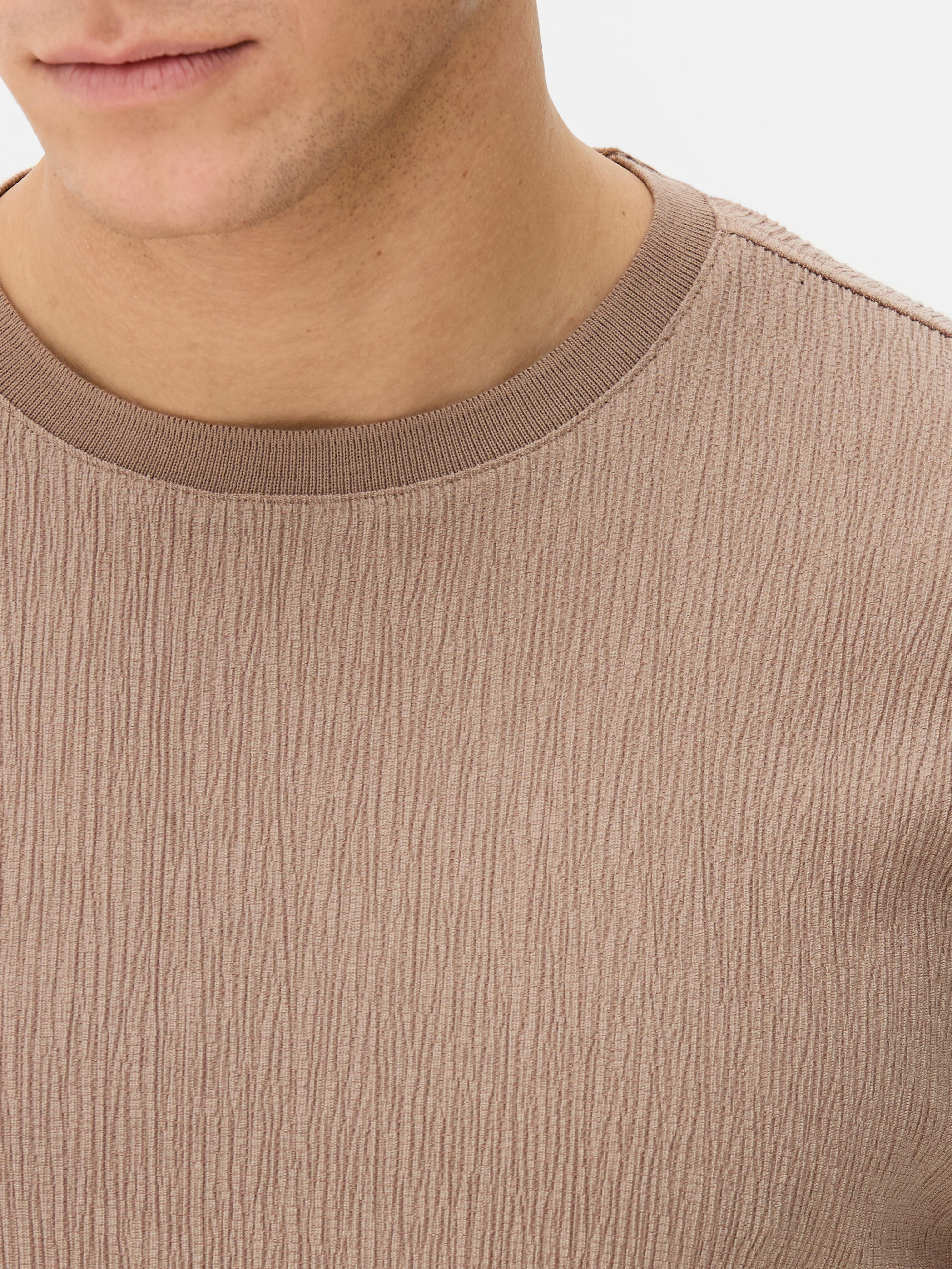 Mens Natural Kem Crinkle Texture T-Shirt | Primark Kem Crinkle Texture T-Shirt