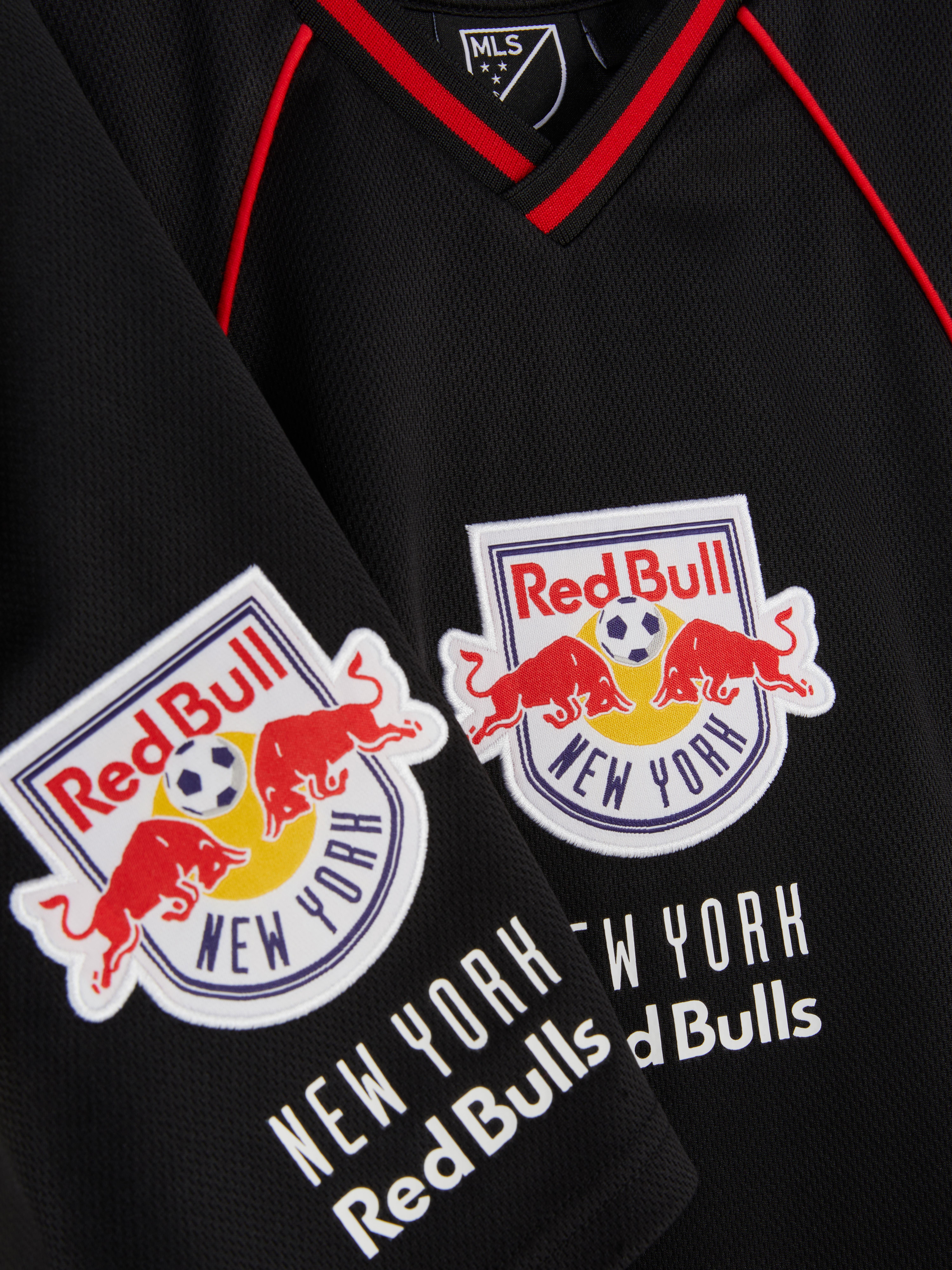 Ensemble t-shirt et short Red Bull