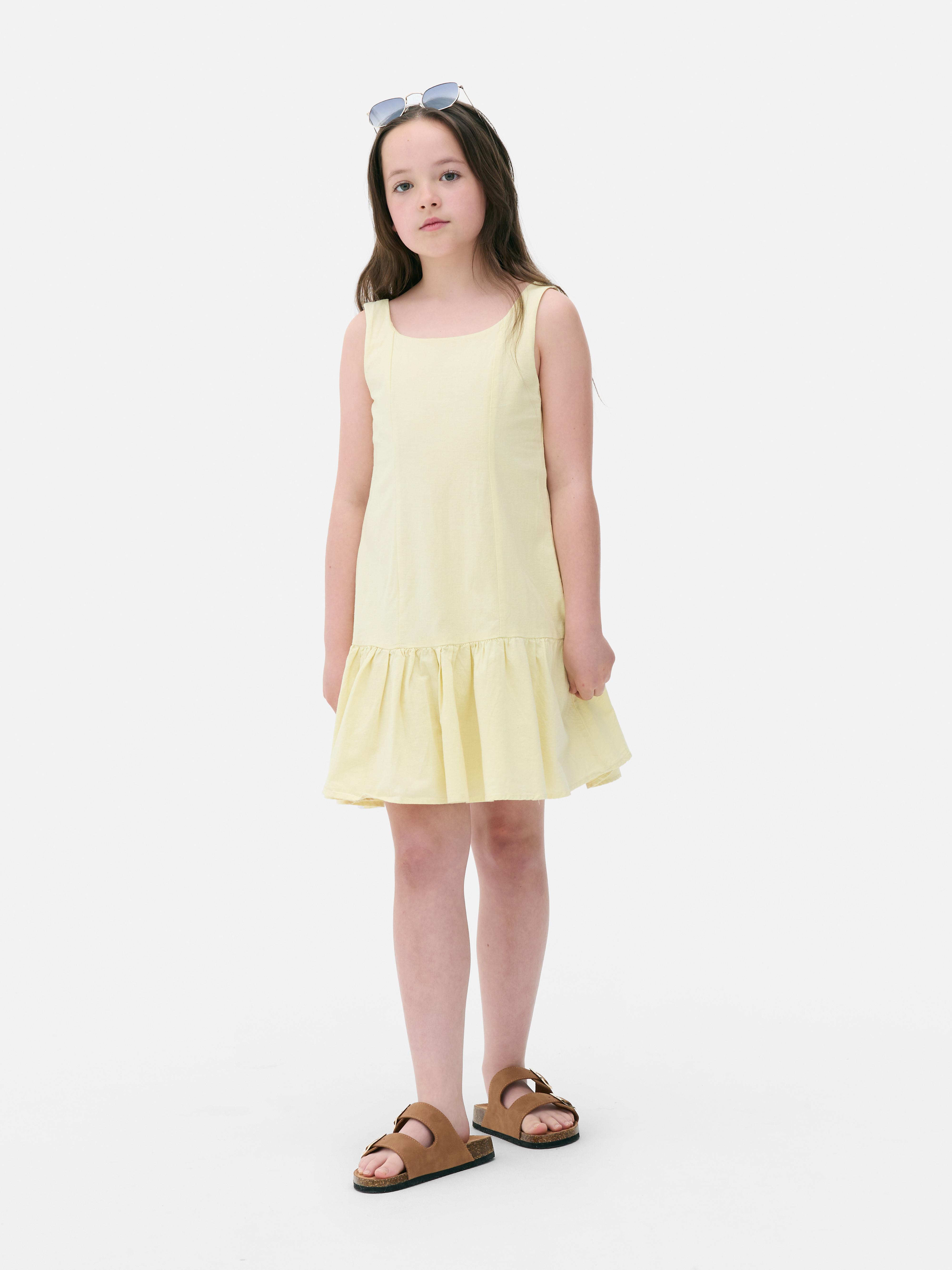 Vestido de cintura baja sin mangas