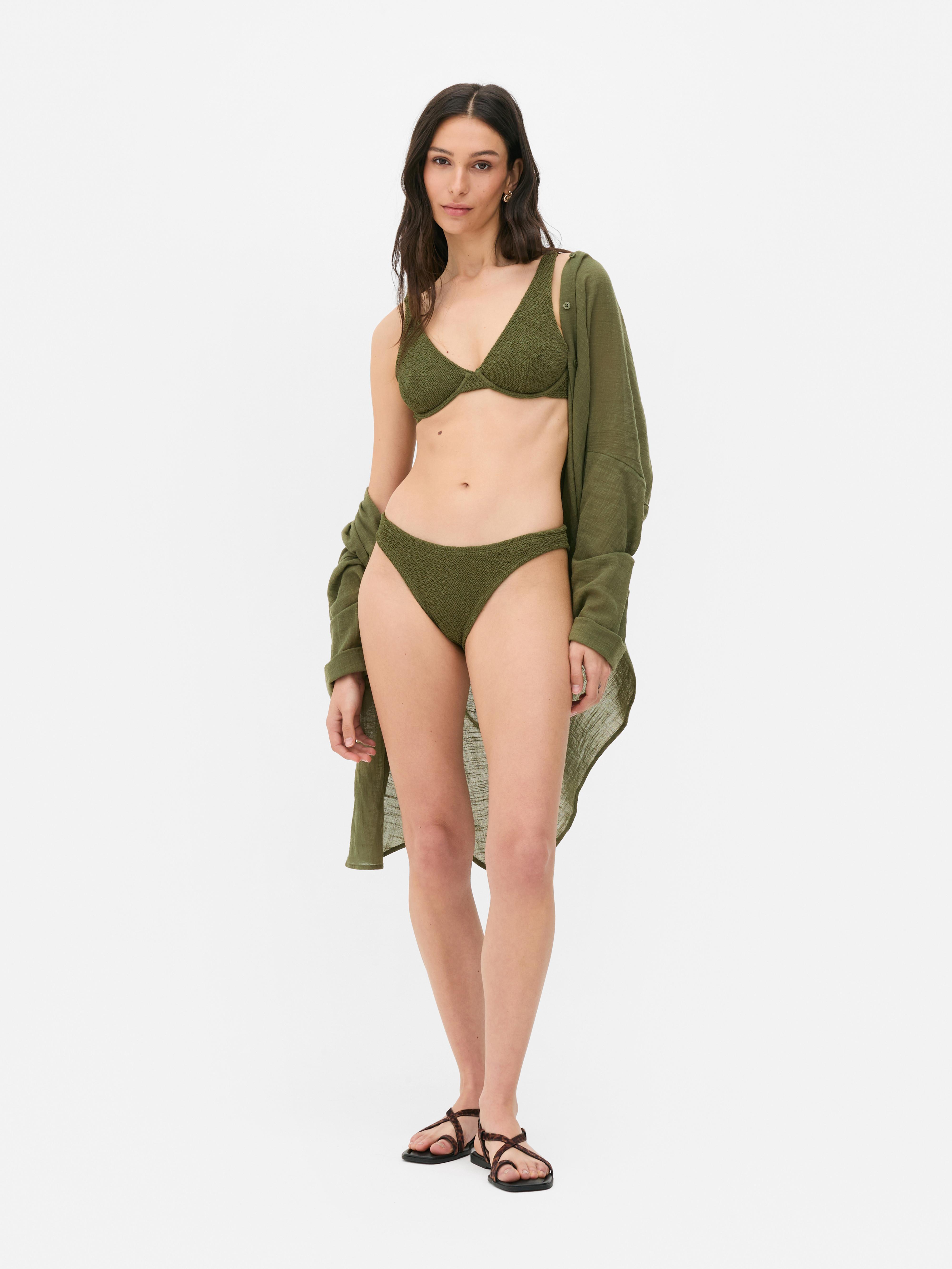 Bikinitop mit Bügel in Knitteroptik