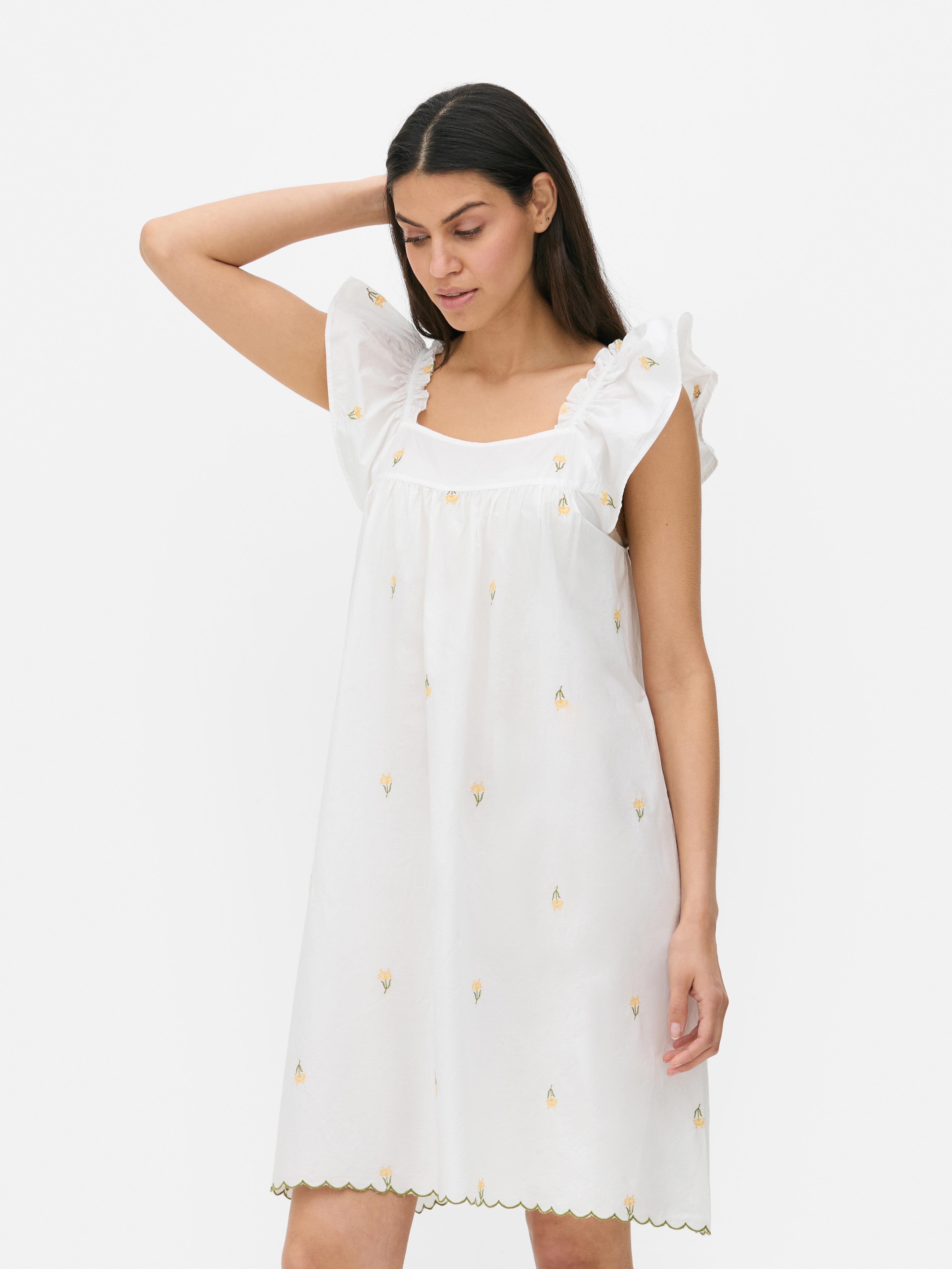 Sottoveste con orlo smerlato