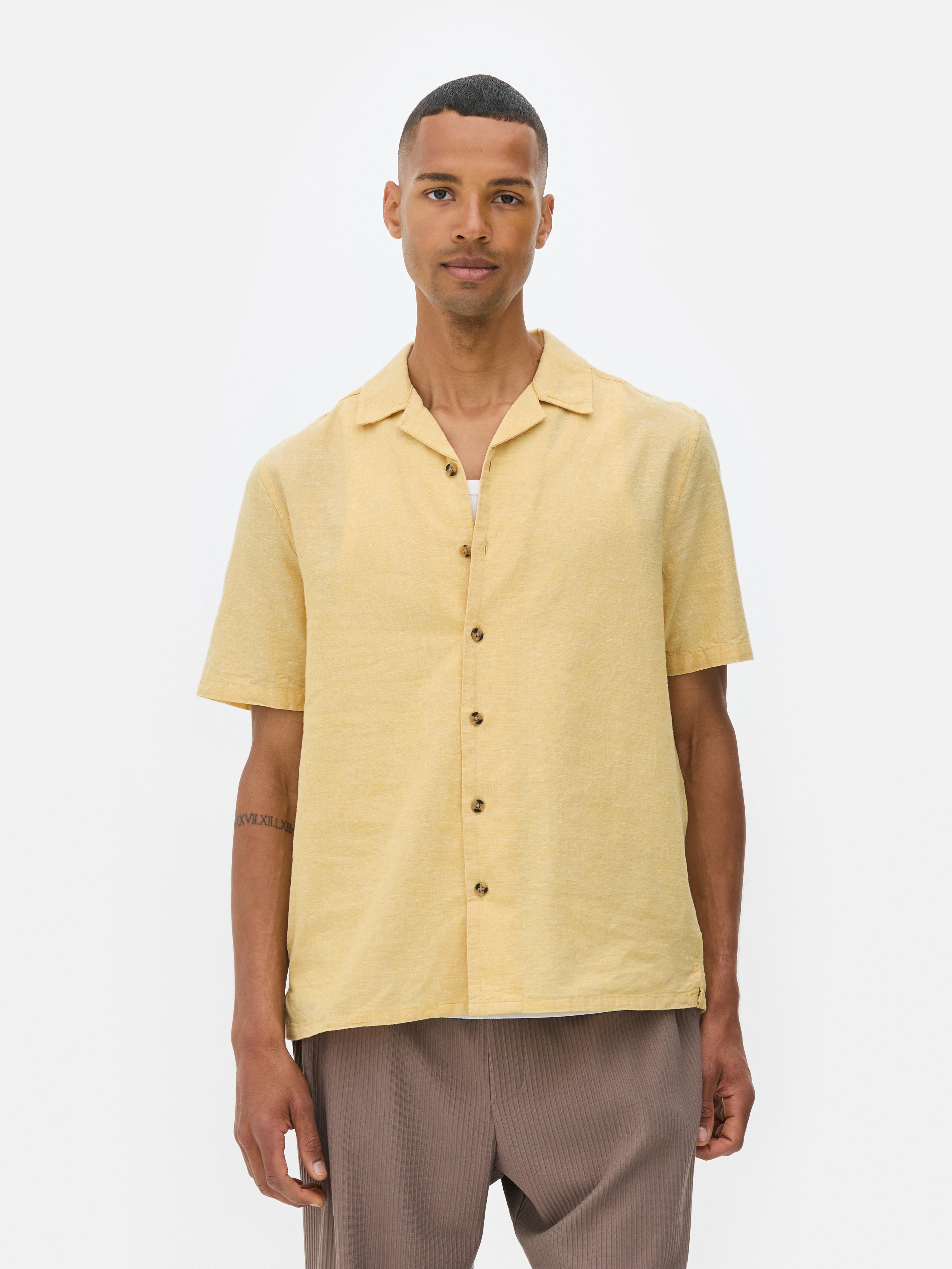 Chemise à manches courtes et boutons