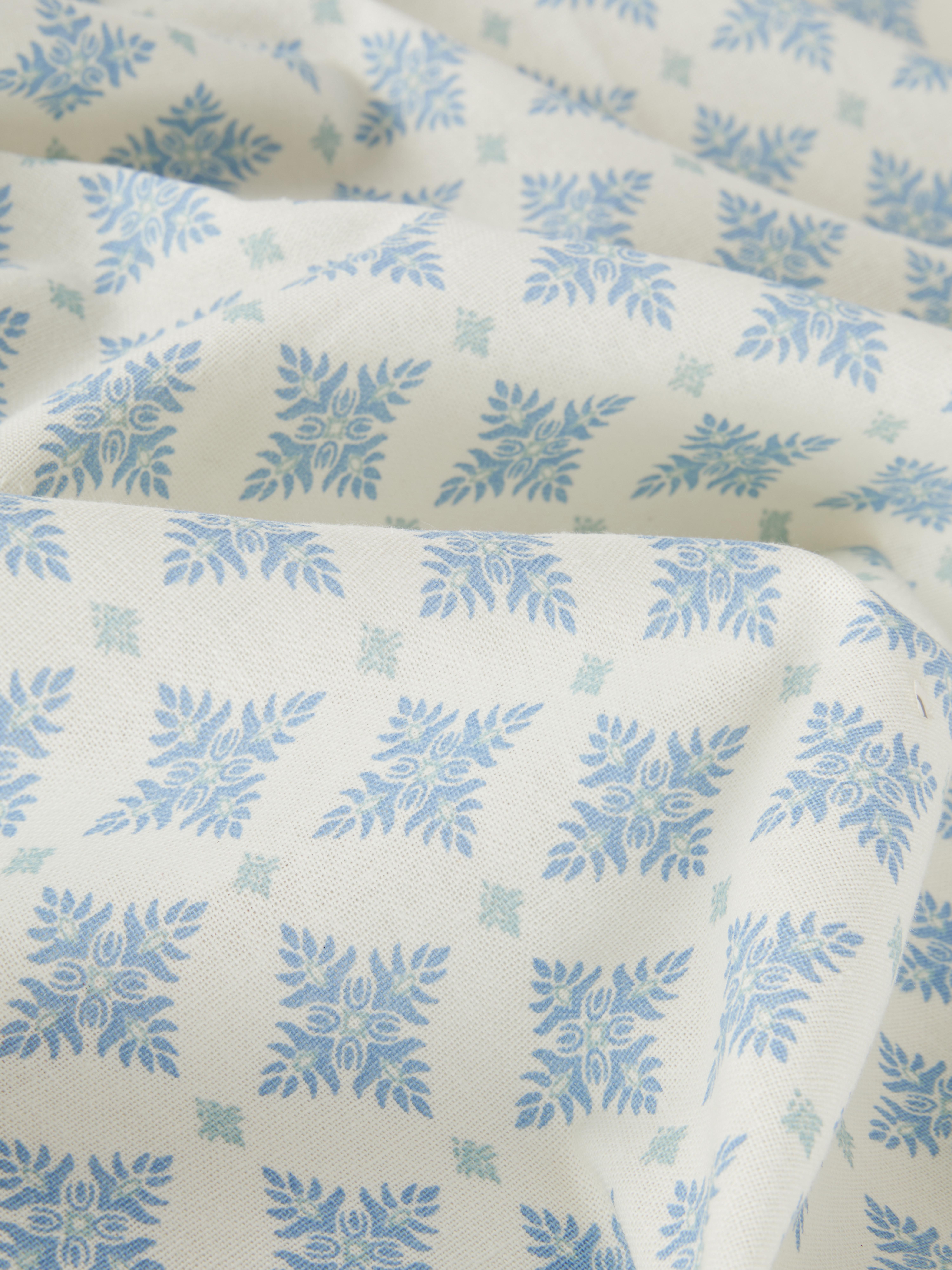 Floral Motif Tablecloth