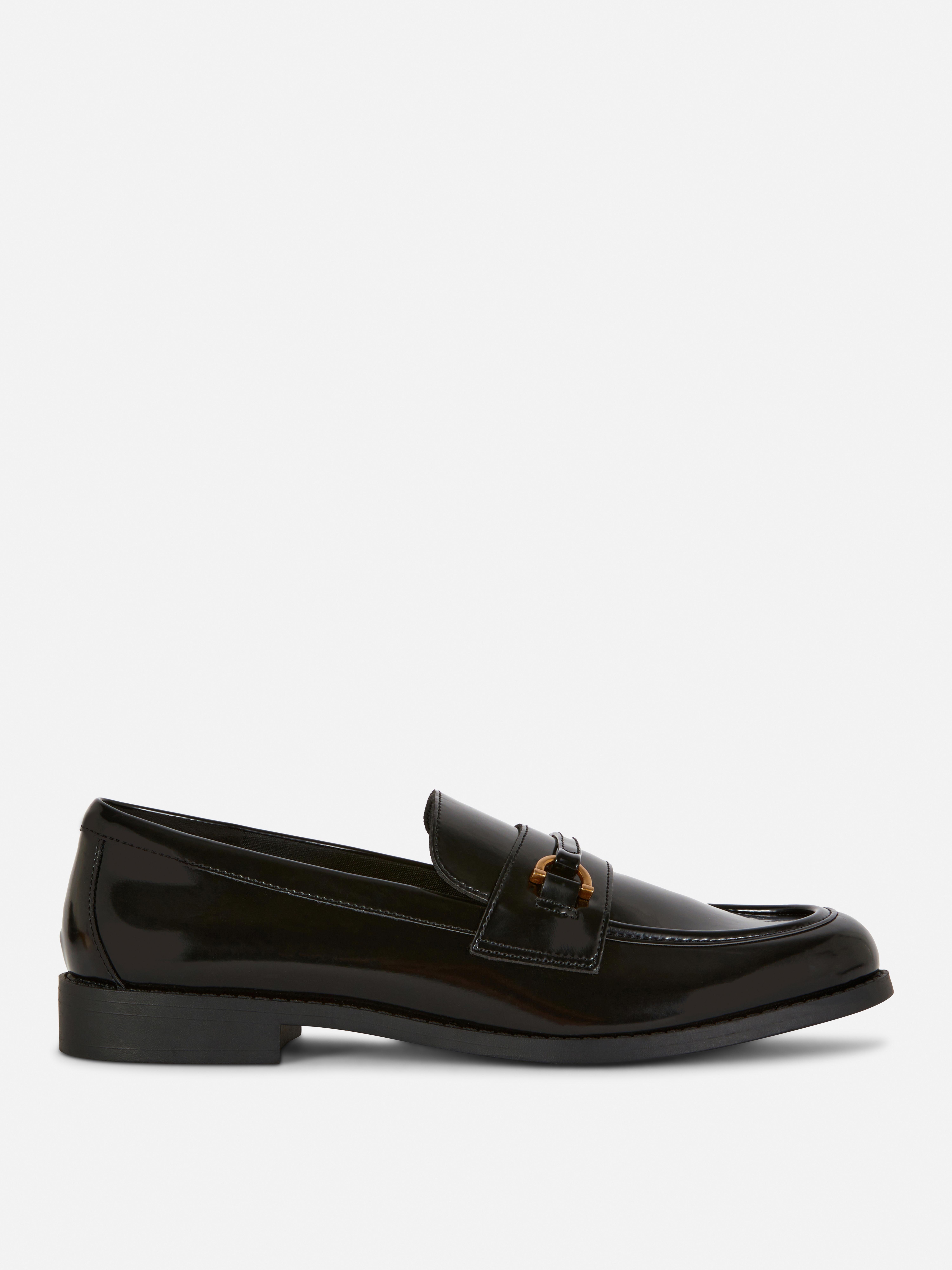 Loafers van imitatieleer met gesp