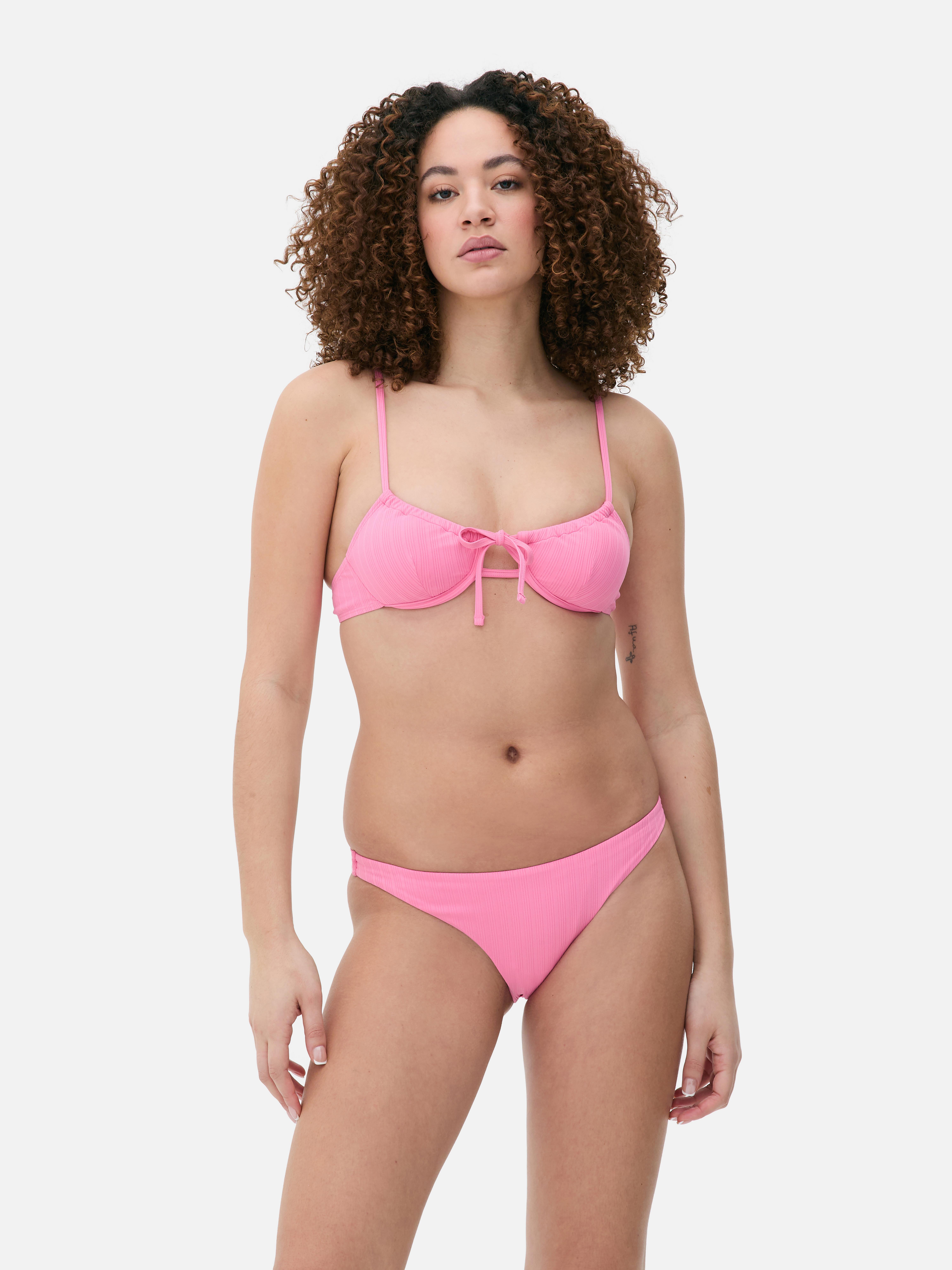 Ribbed Underwired Bikini Top