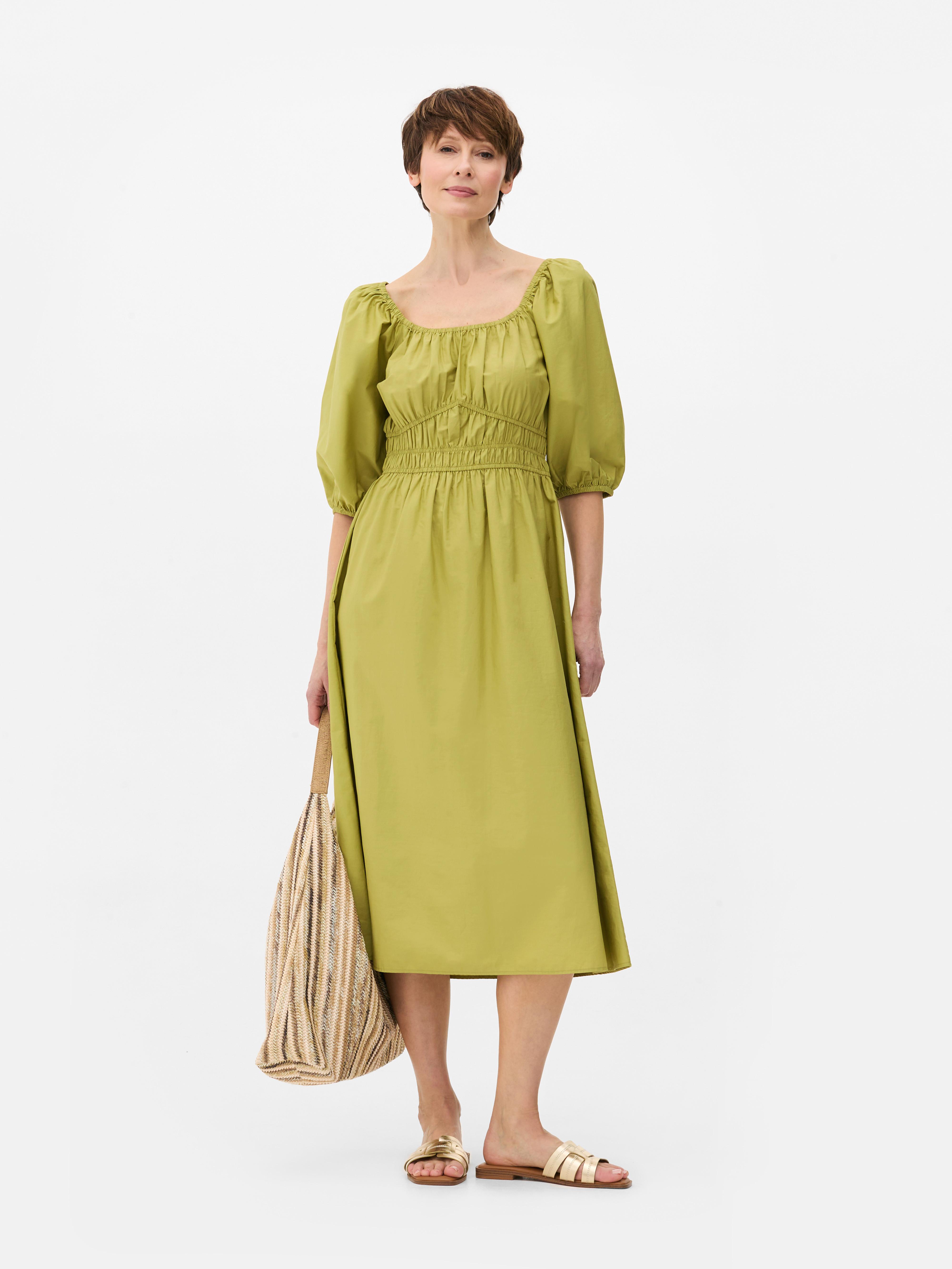 Robe mi-longue froncée en popeline