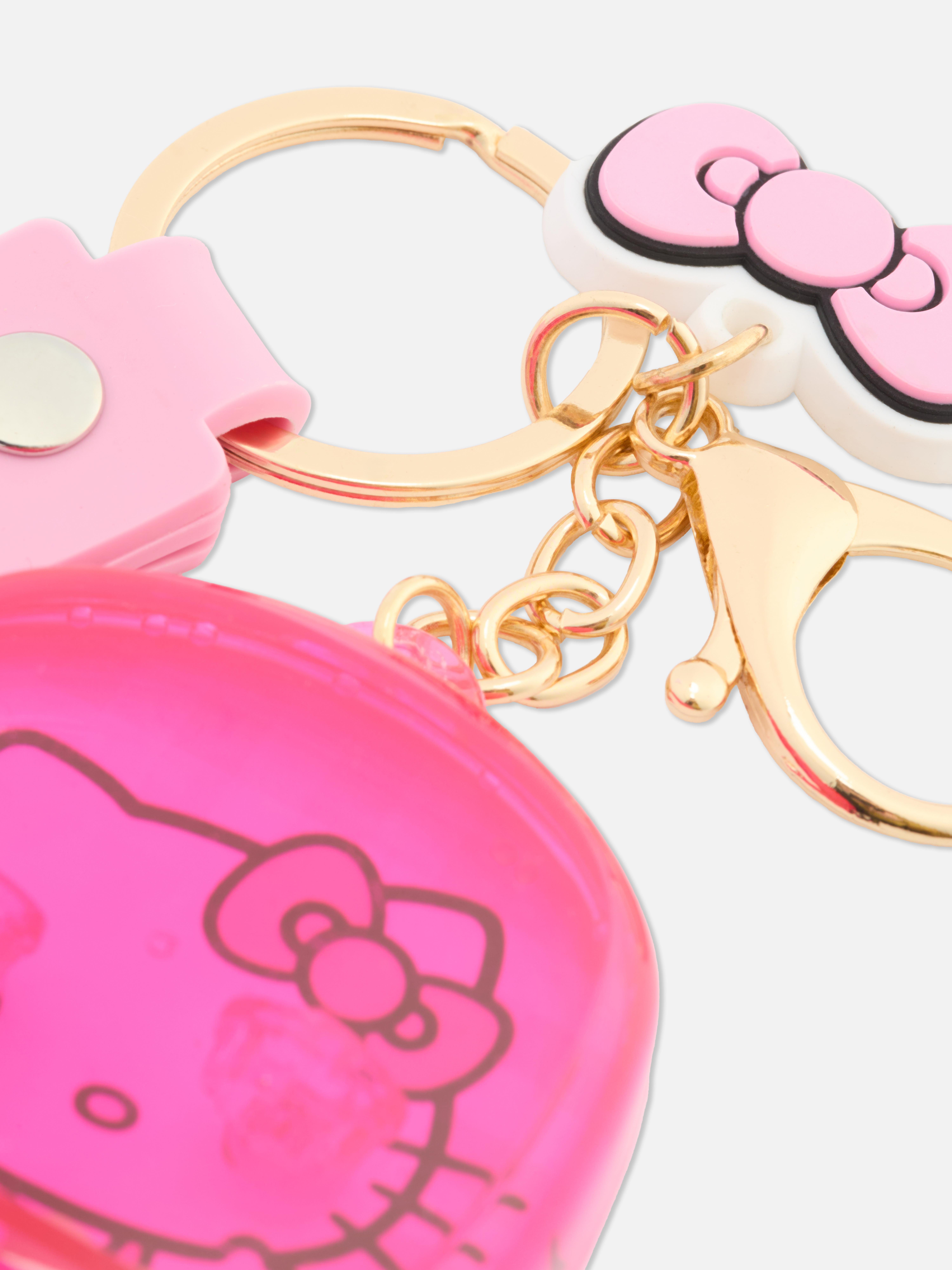 Hello Kitty-figurás kulcstartó