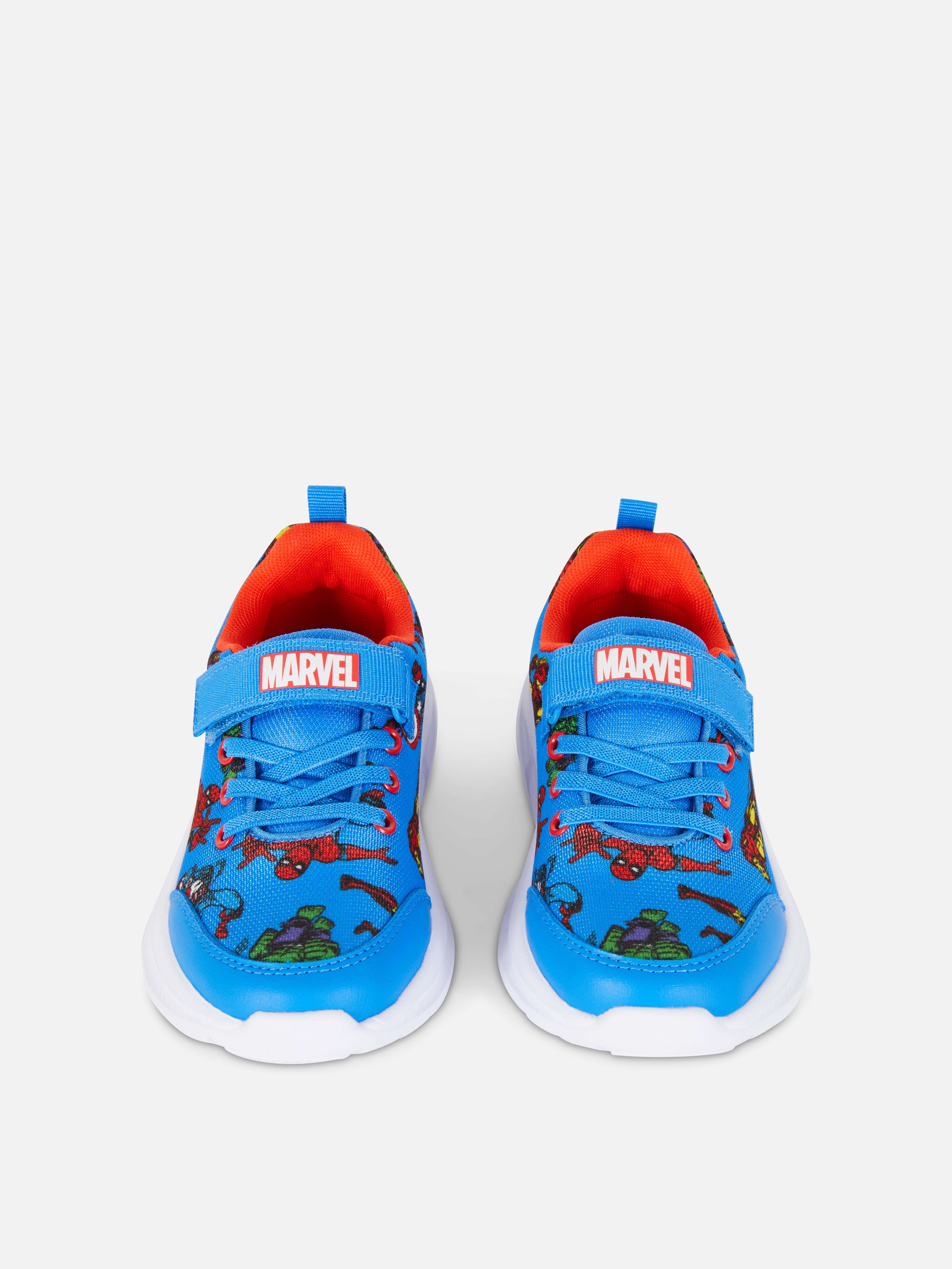 Buty sportowe z niską cholewką z motywem Marvela