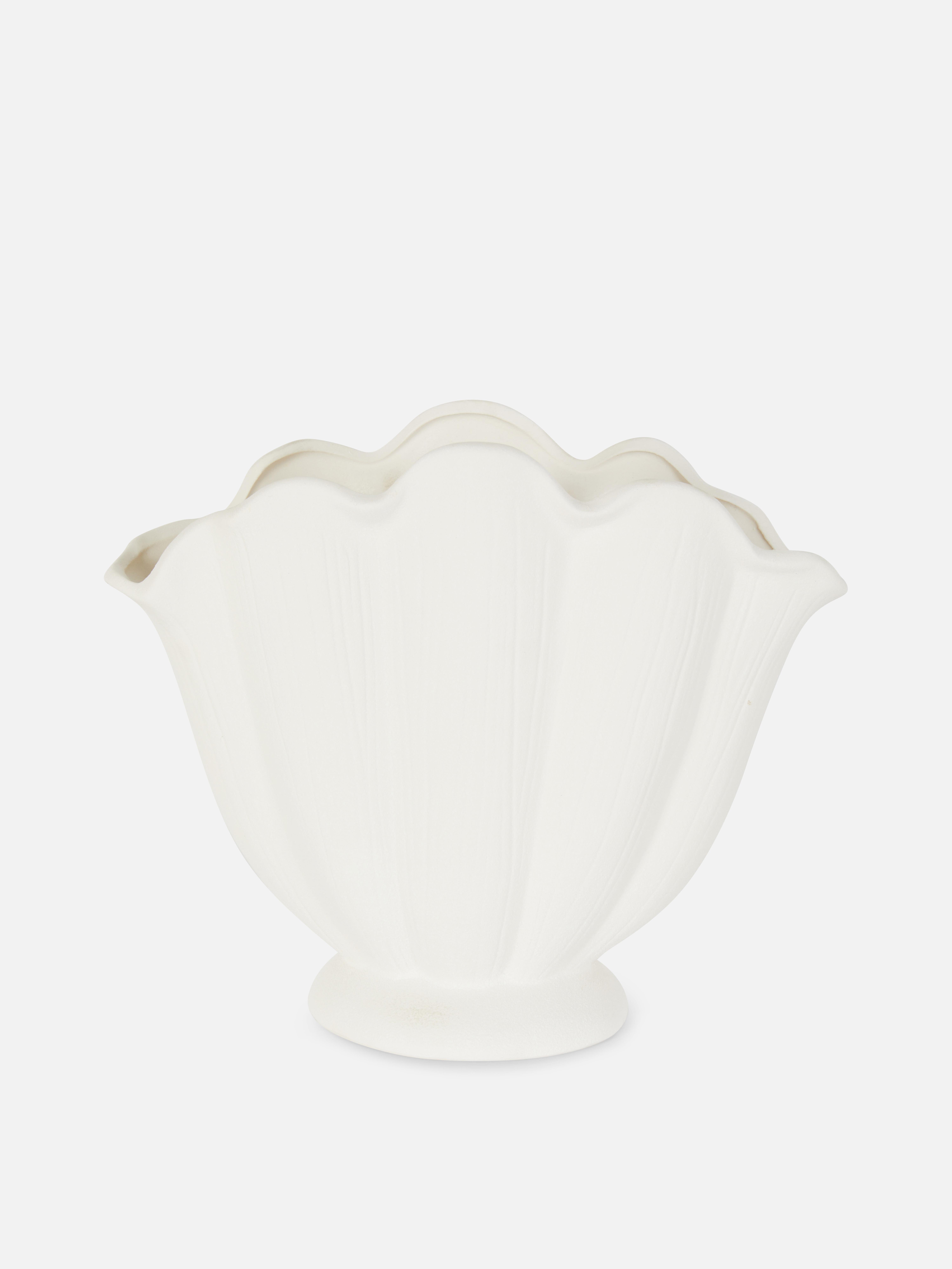 Shell Shaped ceramic Vase