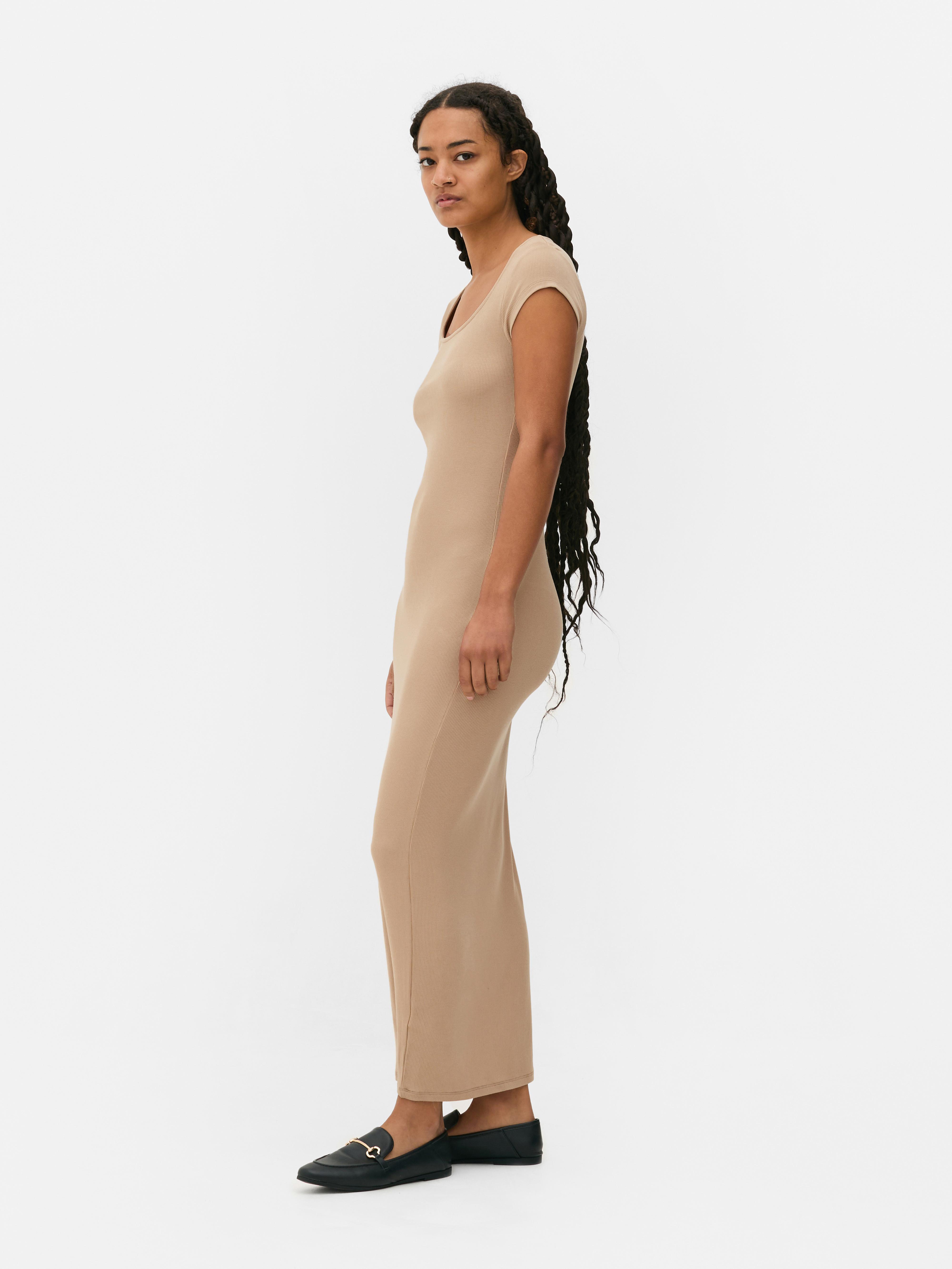 Rochie maxi reiată mulată