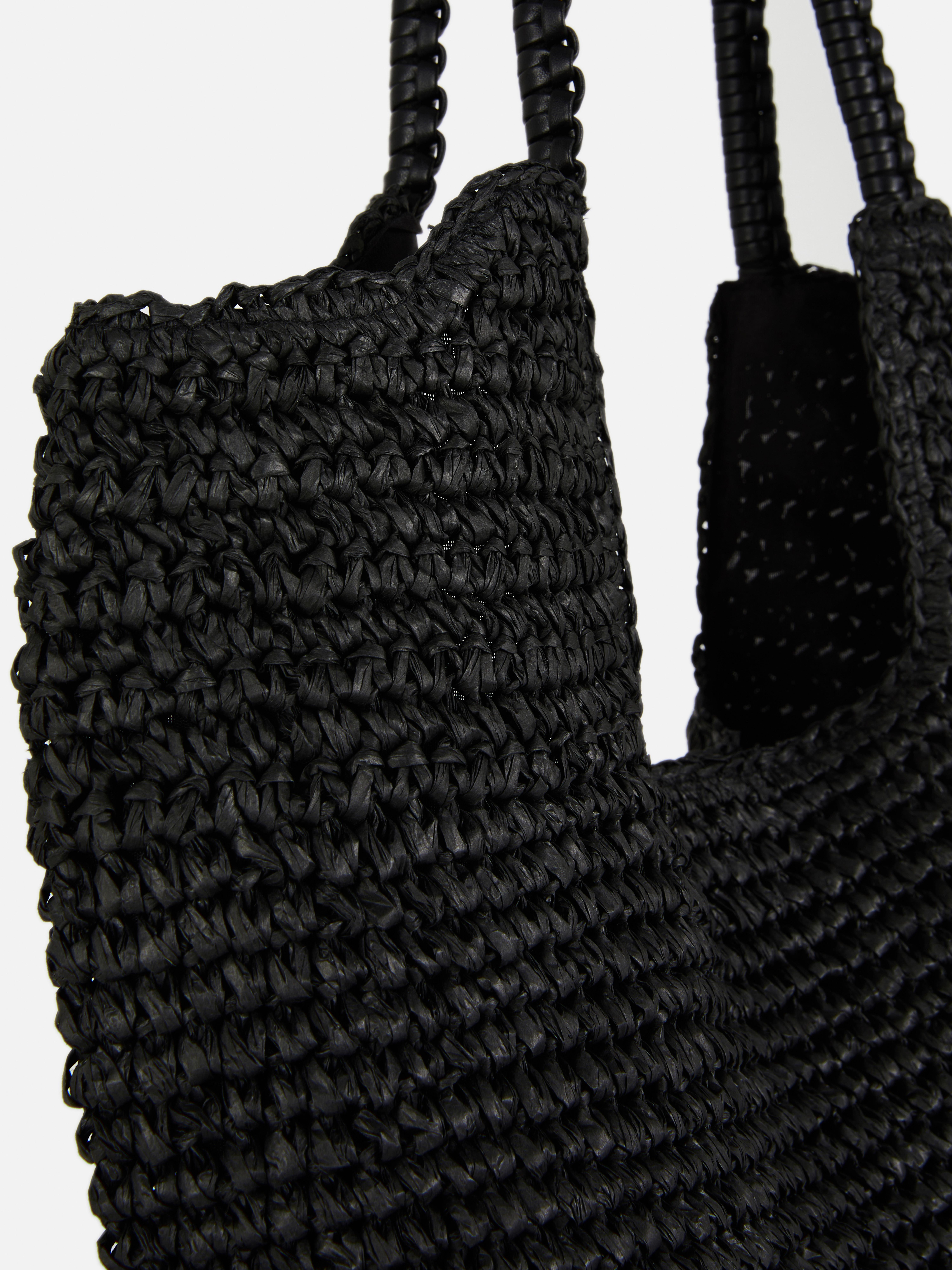 Bolso shopper de paja de Paula Echevarría
