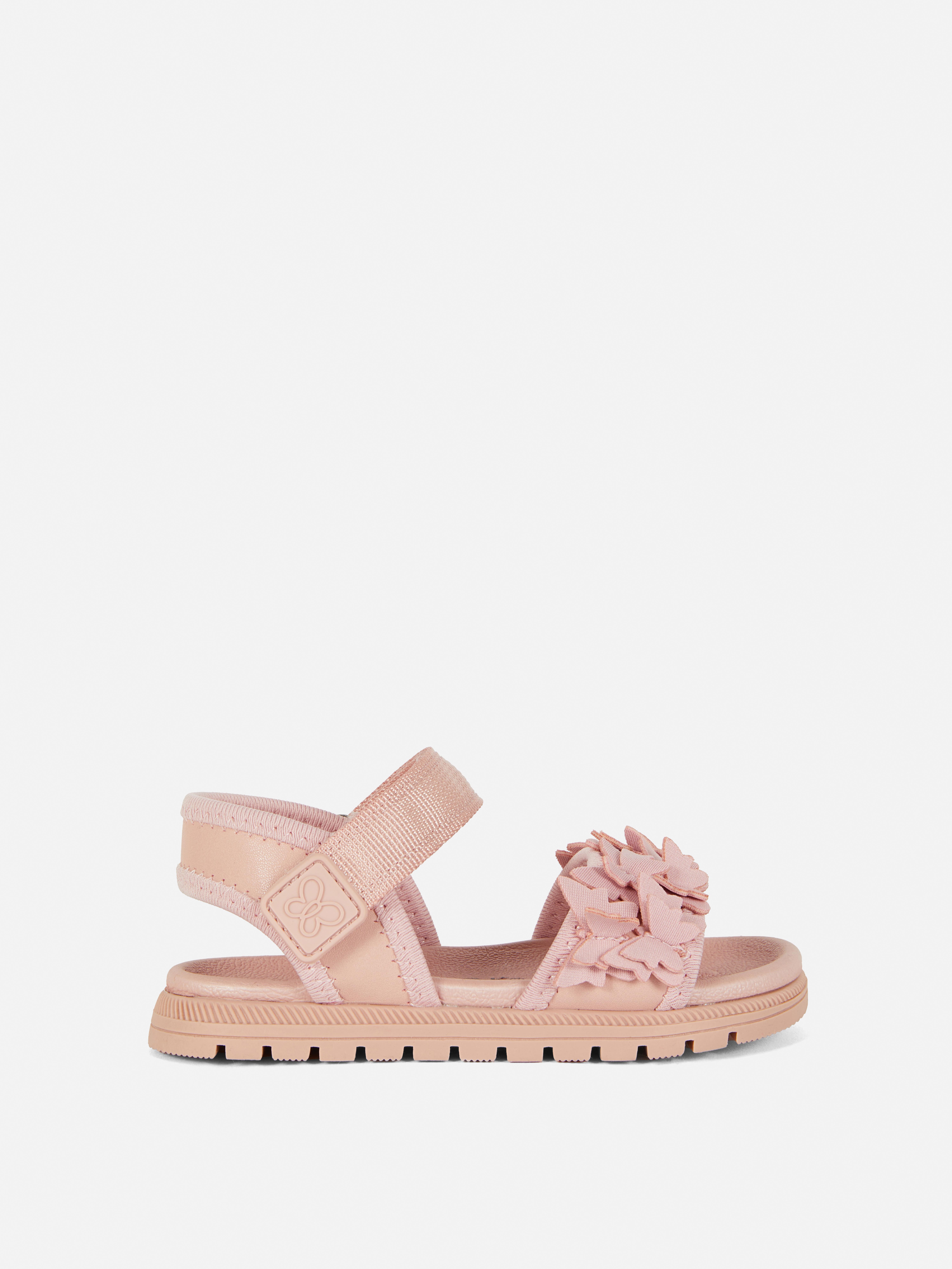 Sandalias con tiras de velcro y mariposas