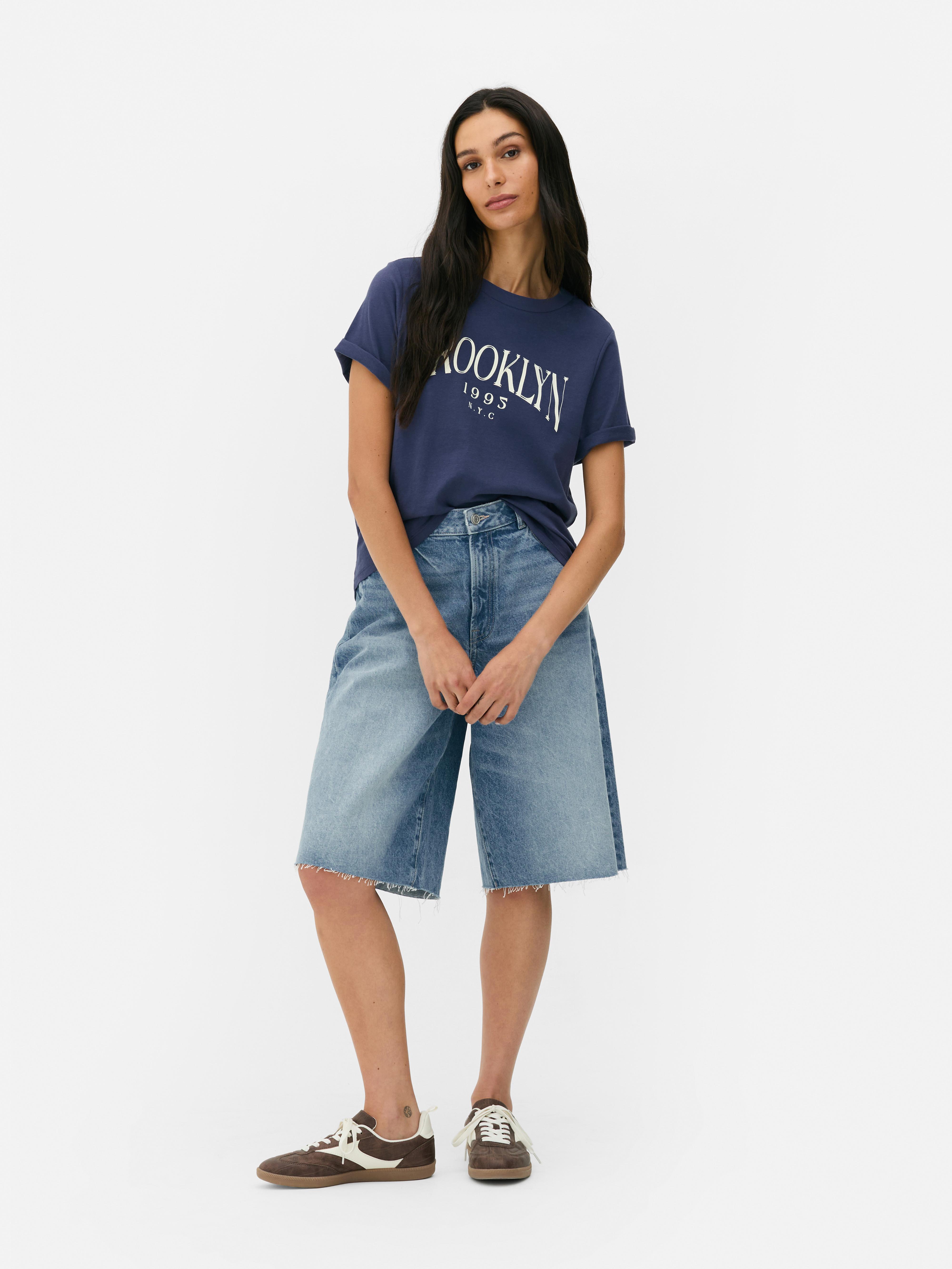 Kurzärmeliges T-Shirt mit Grafik