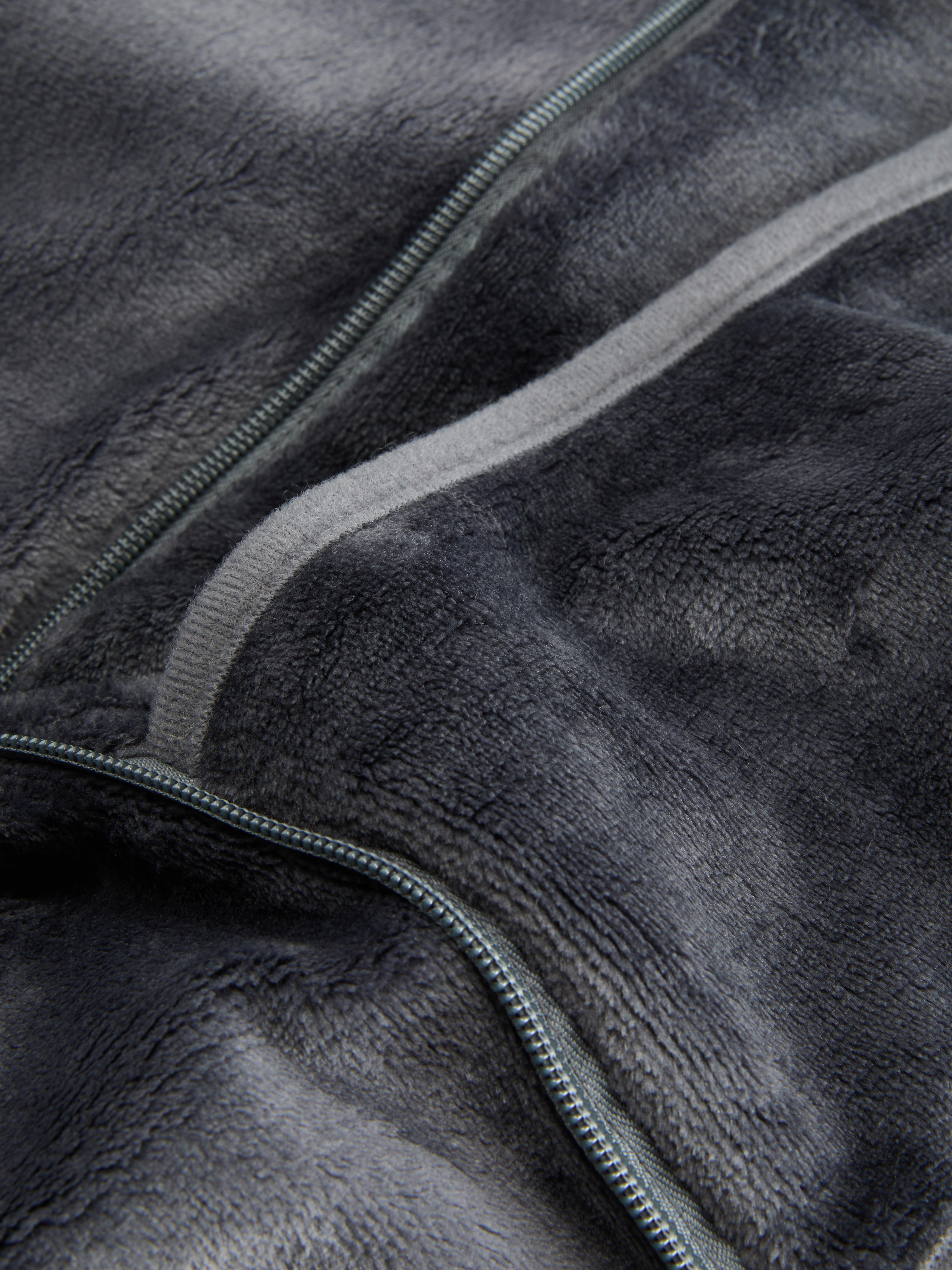Foldaway Travel Blanket