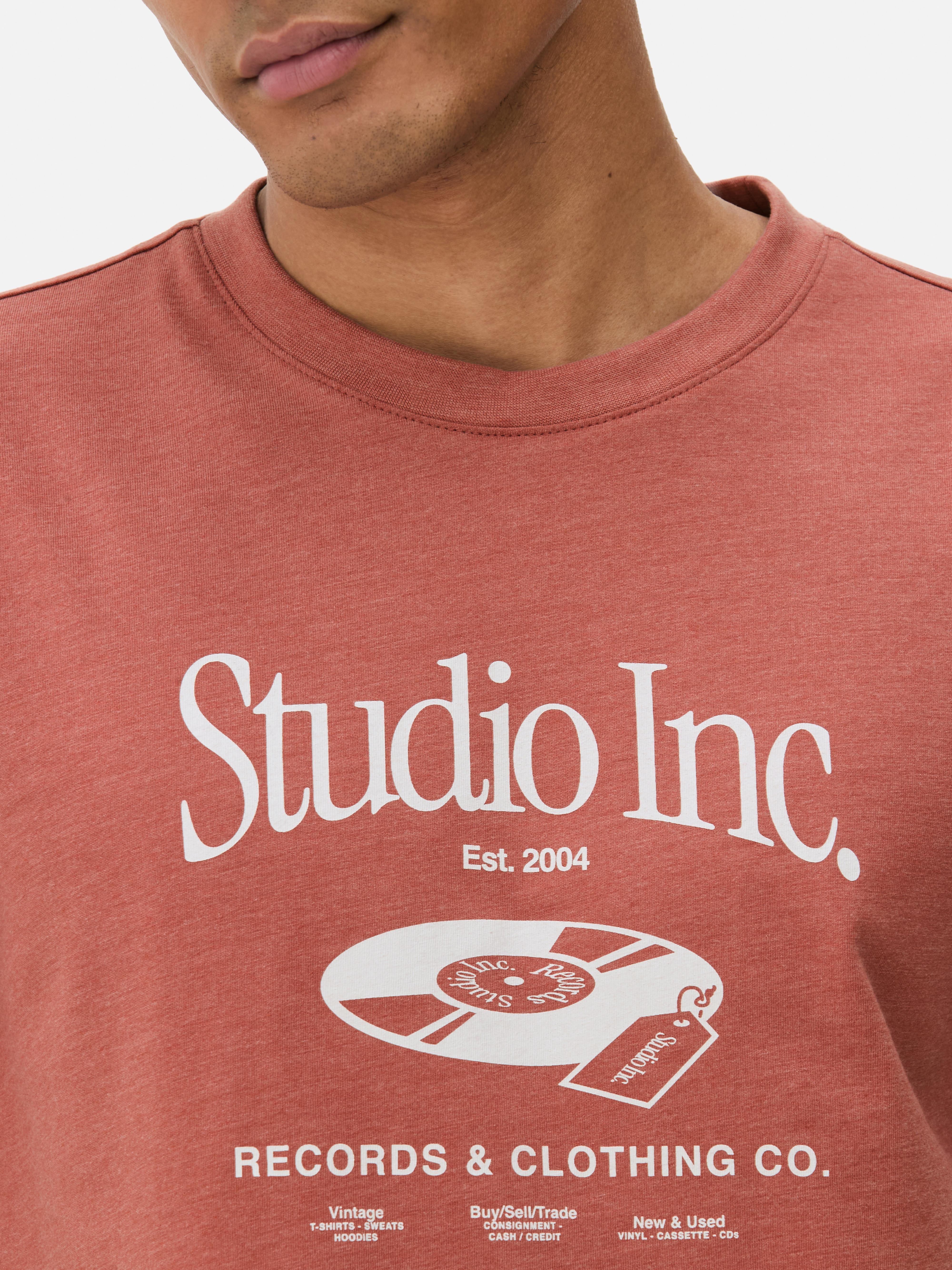 « Studio Inc. » T-Shirt