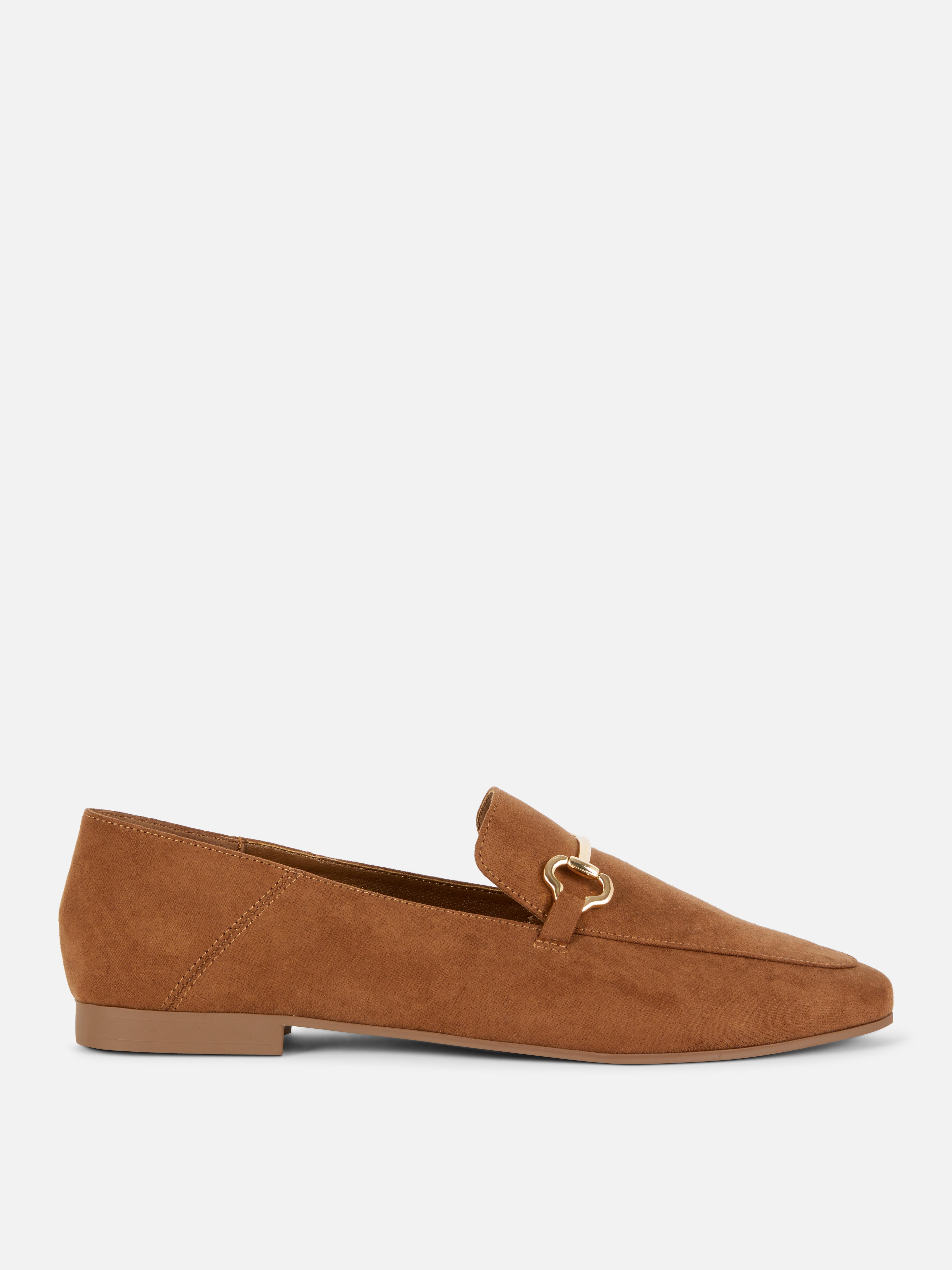 Loafers met gespdetail
