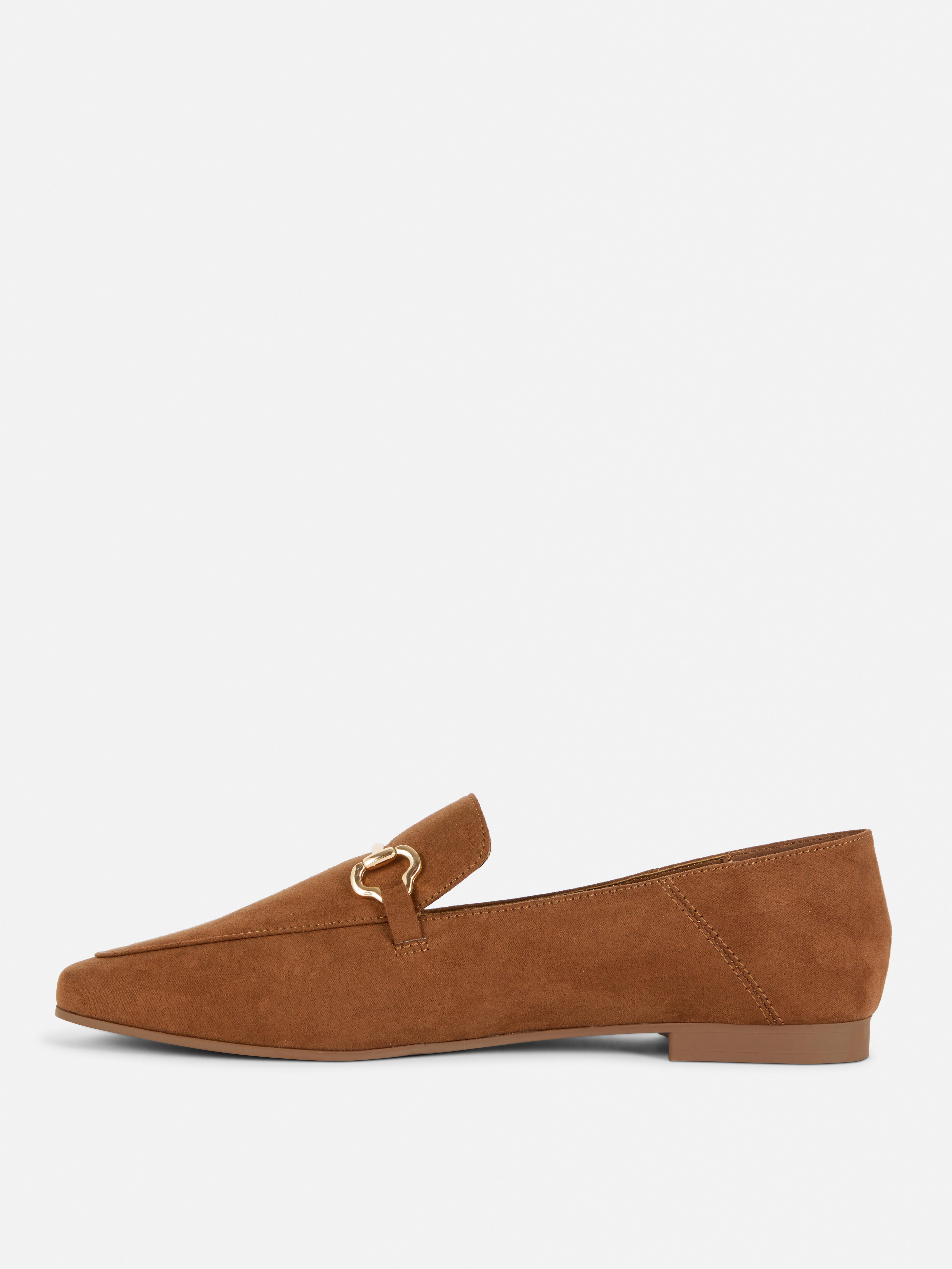 Loafers met gespdetail