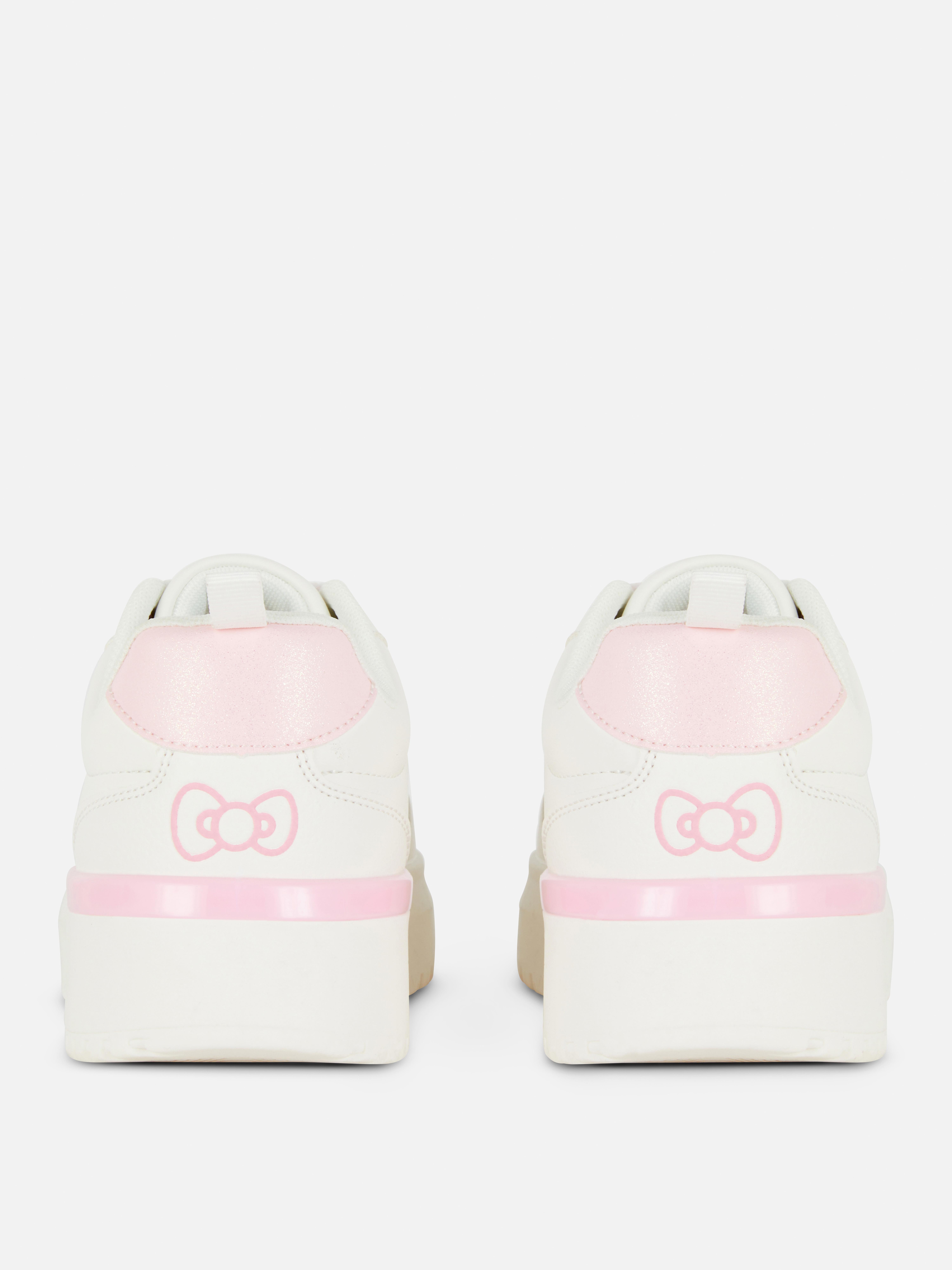 Hello Kitty-mintás sportcipő