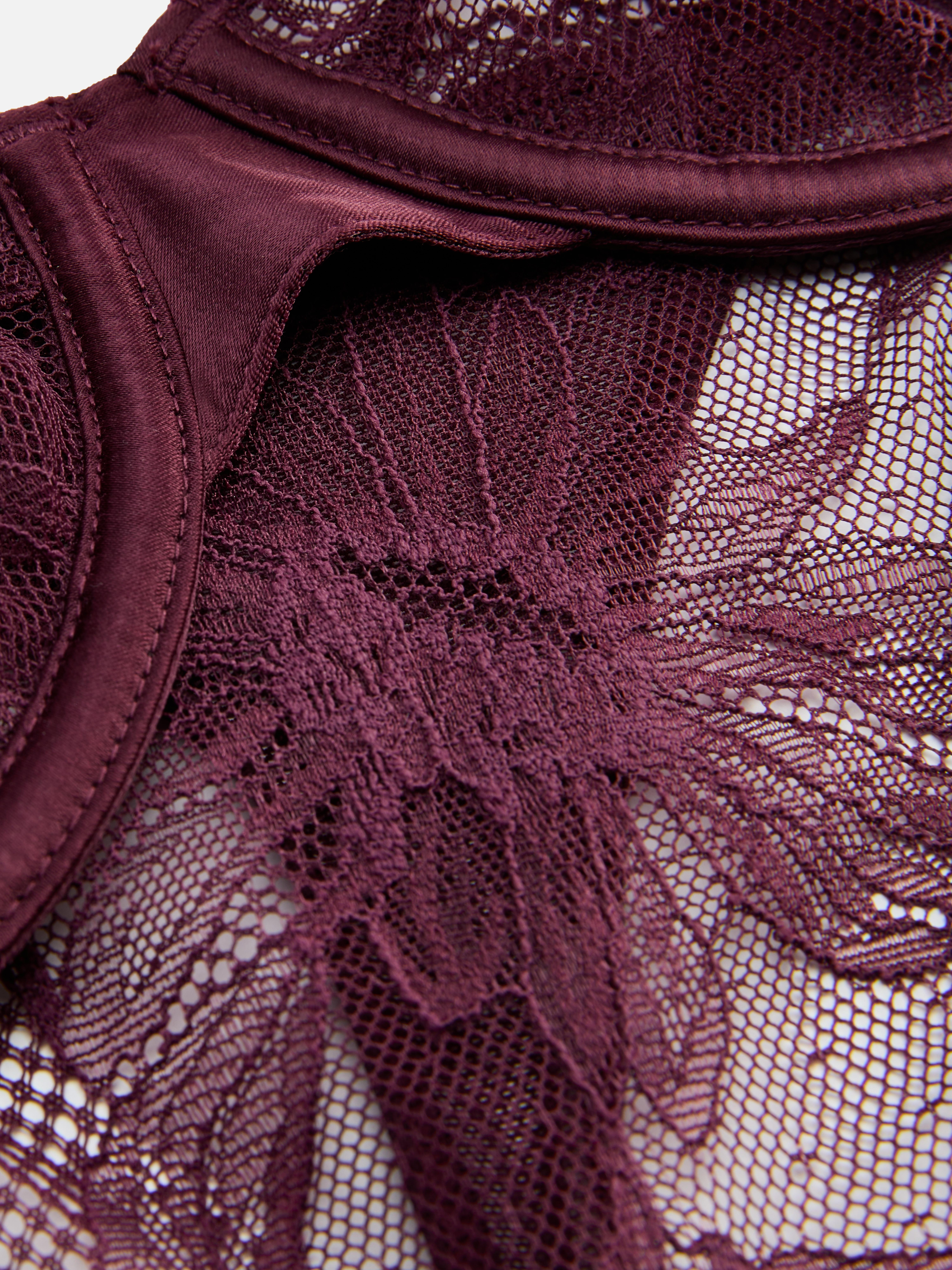 Conjunto não almofadado padrão floral delicado