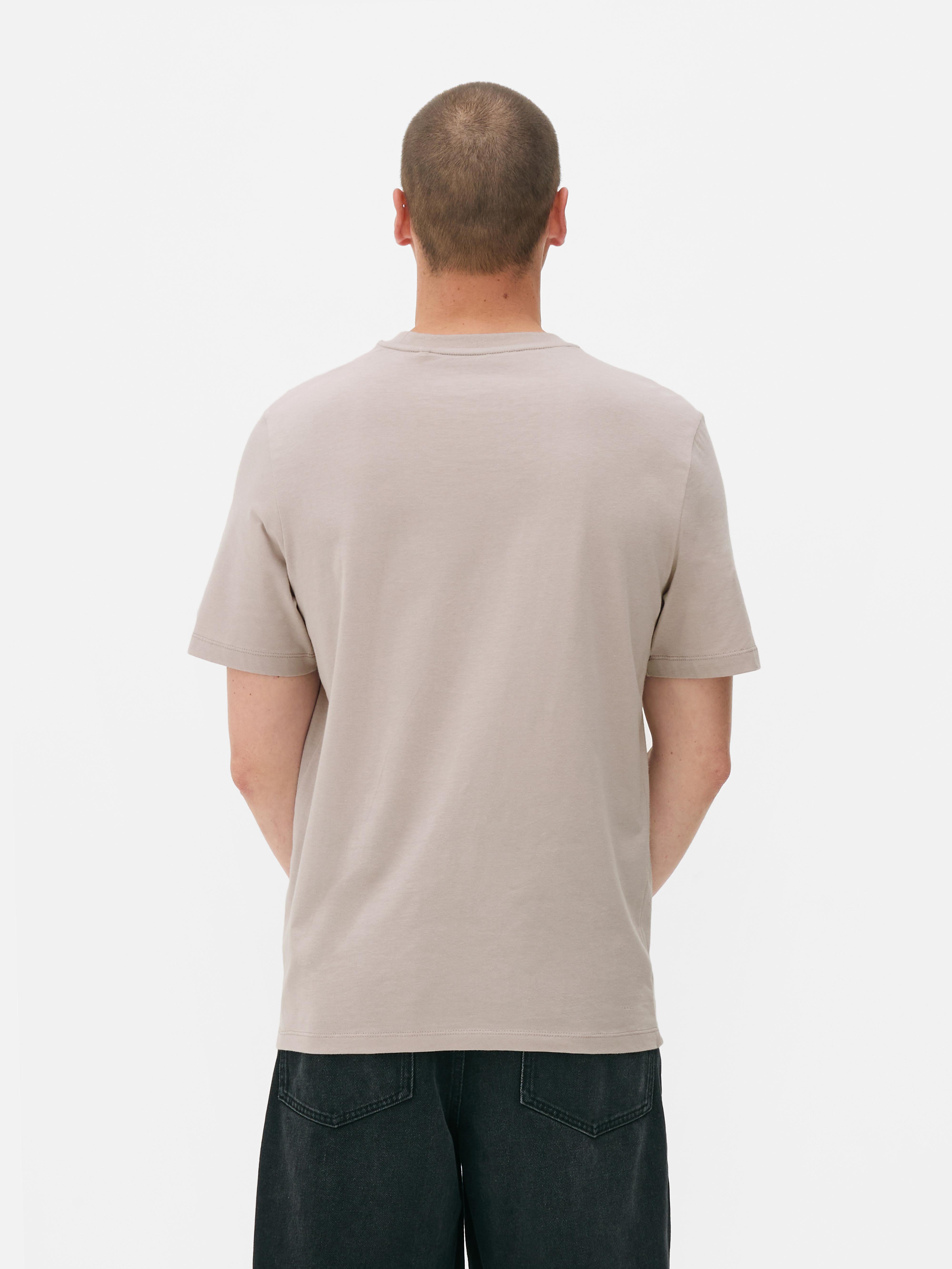 „Jujutsu Kaisen“ T-Shirt mit Grafik