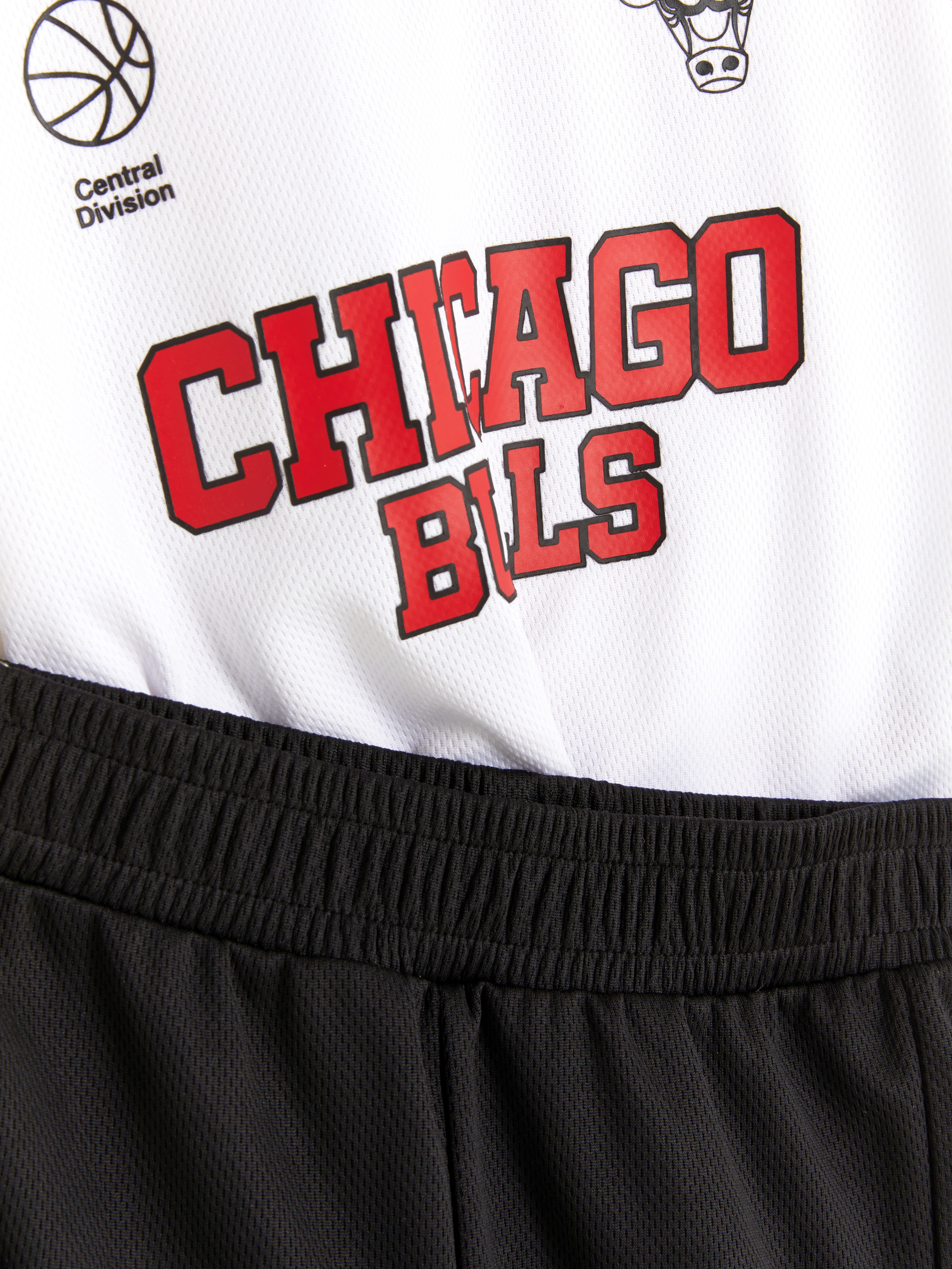 NBA Chicago Bulls galléros felső- és rövidnadrágszett