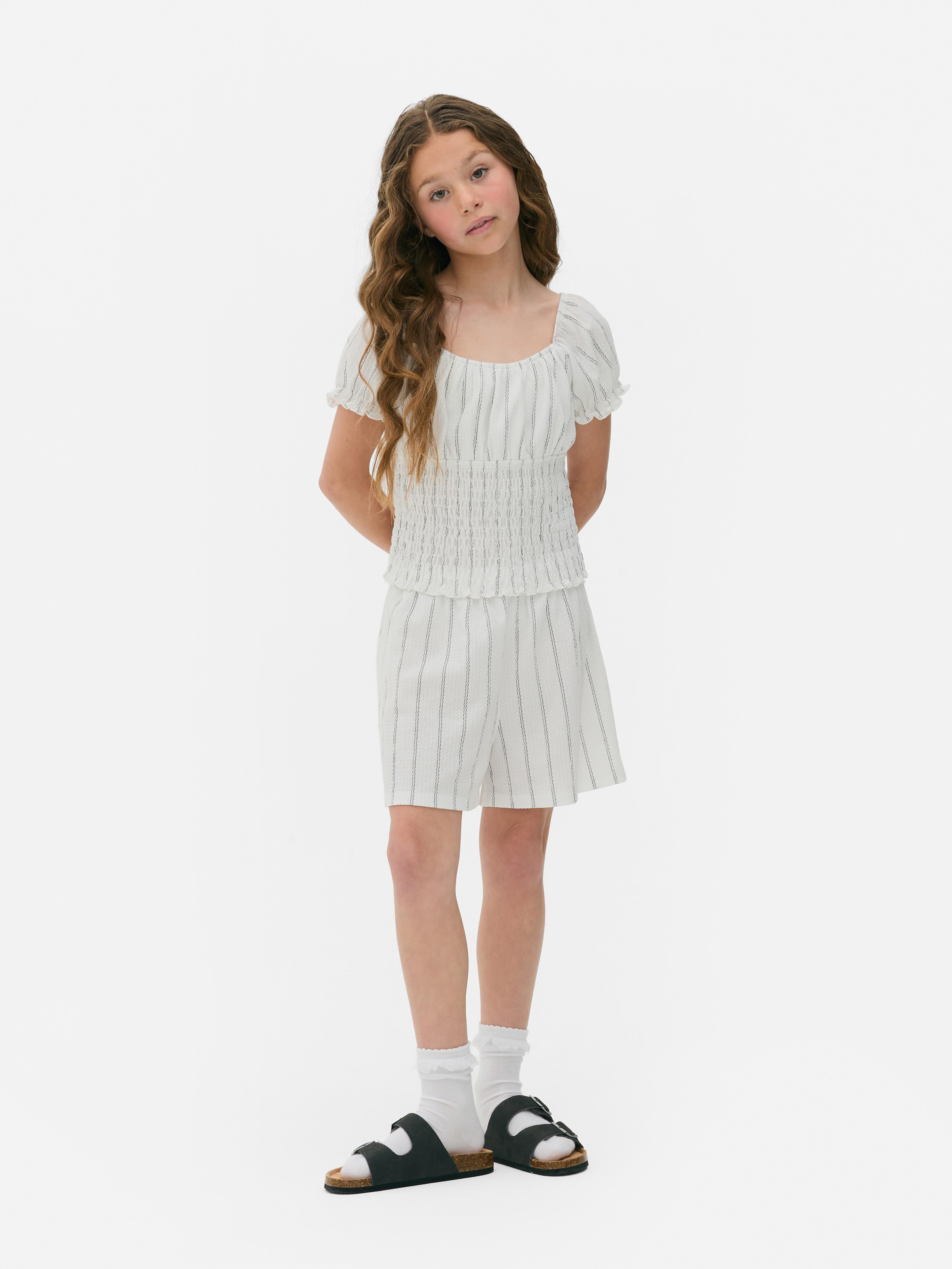Gesmokte blouse en short met strepen