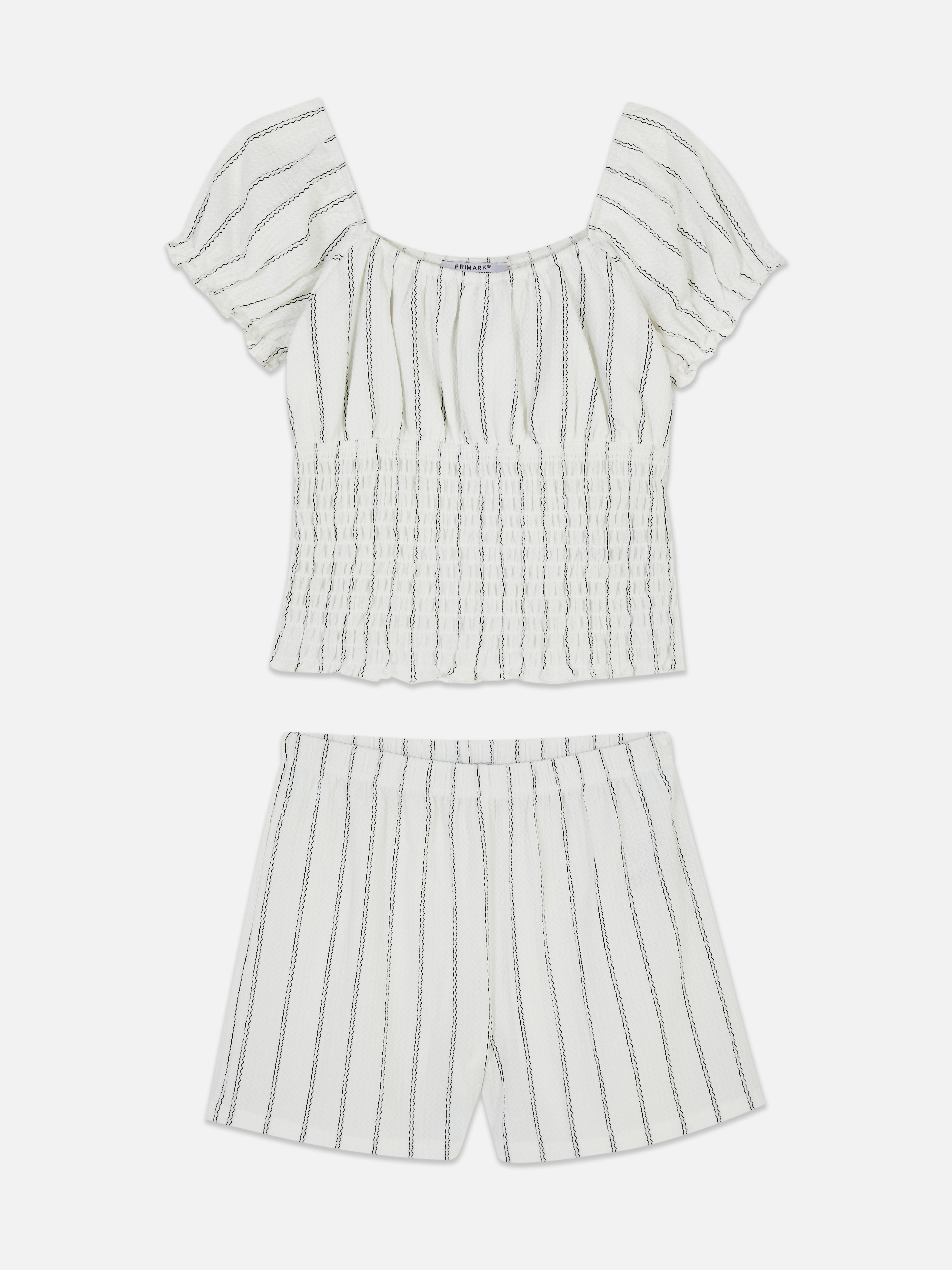 7–15 ans | Ensemble blouse froncée et short à rayures