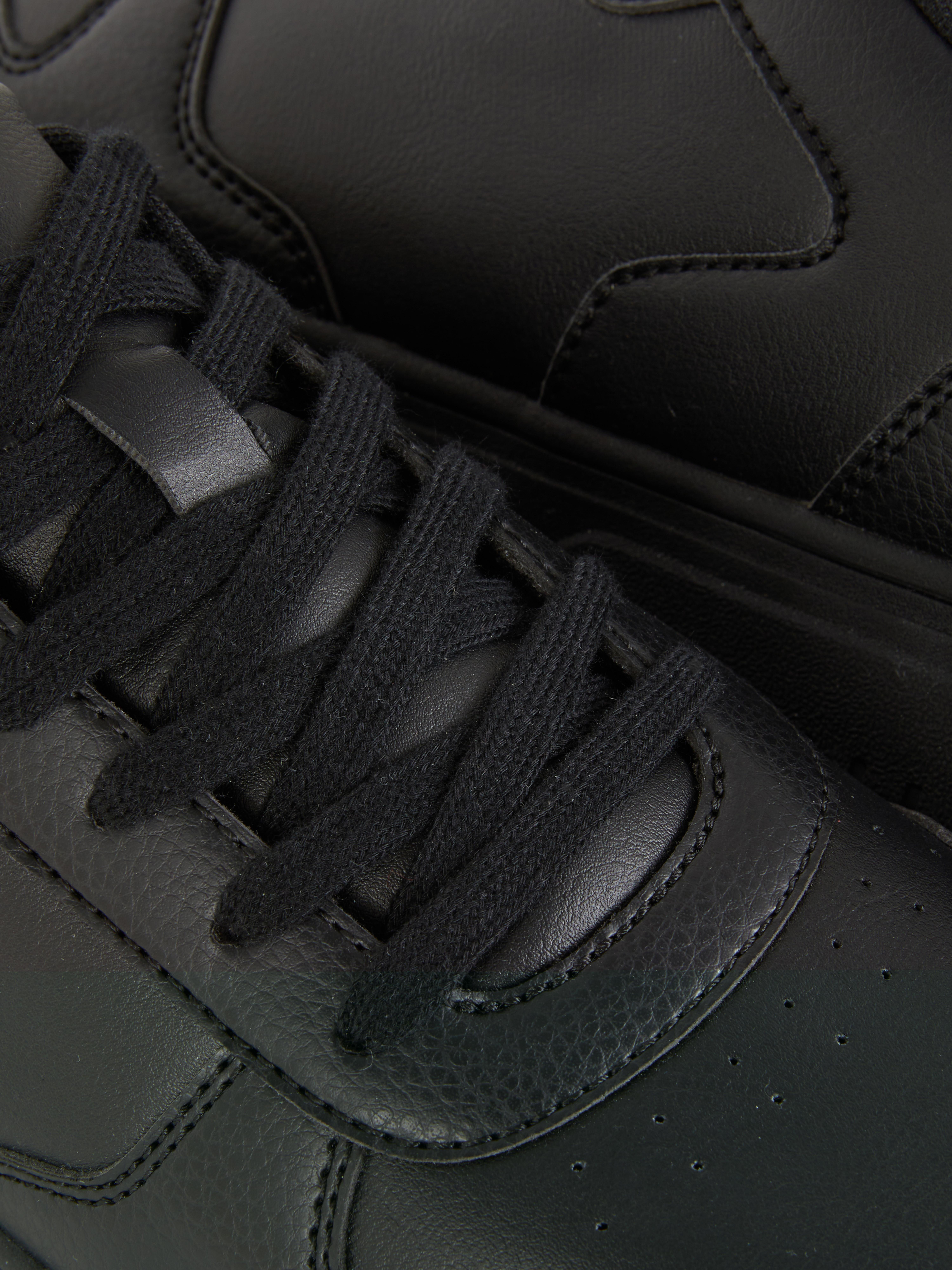 Panelled Low-Top Trainers