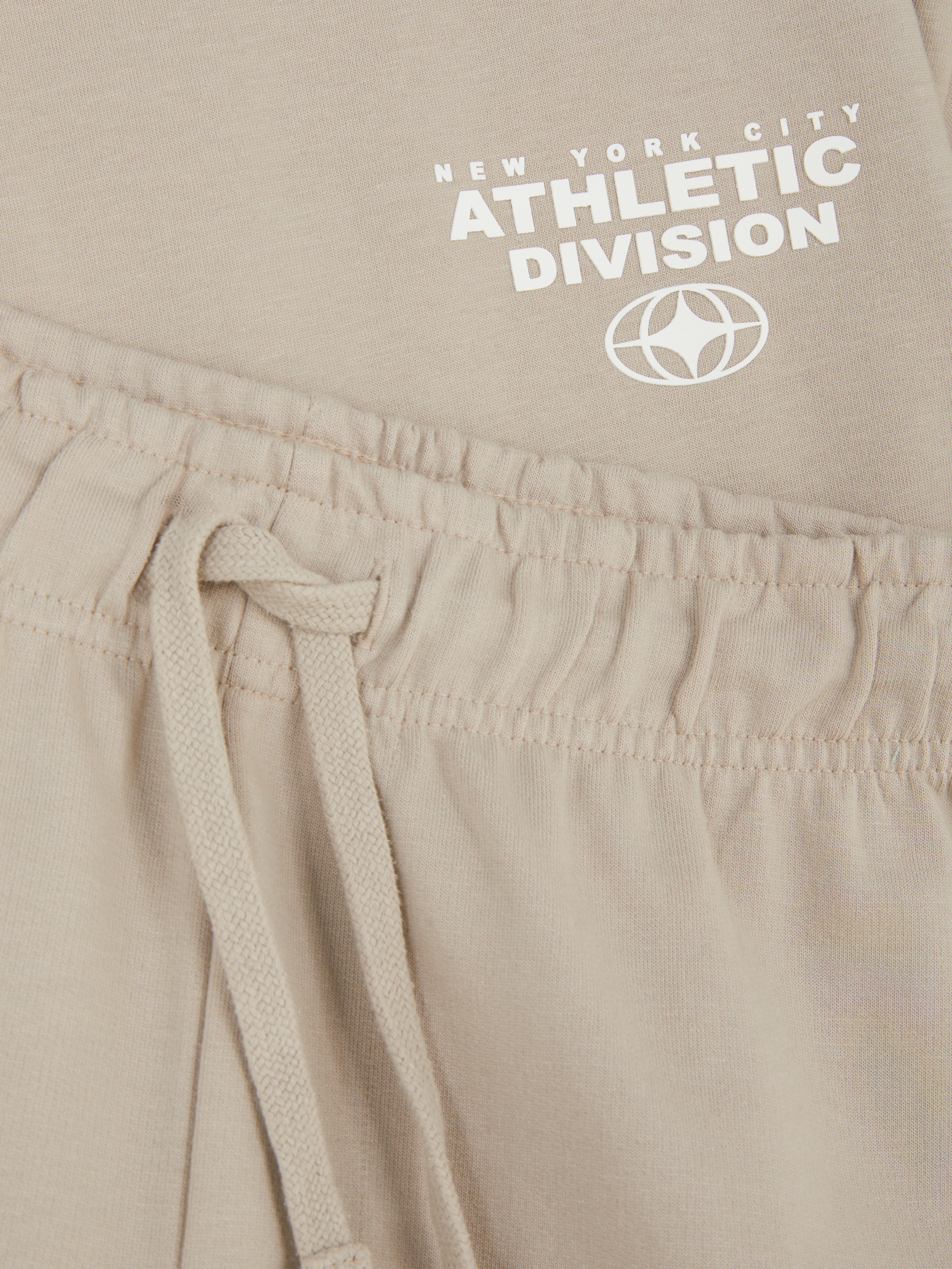 7–15 ans | Ensemble t-shirt et short cargo