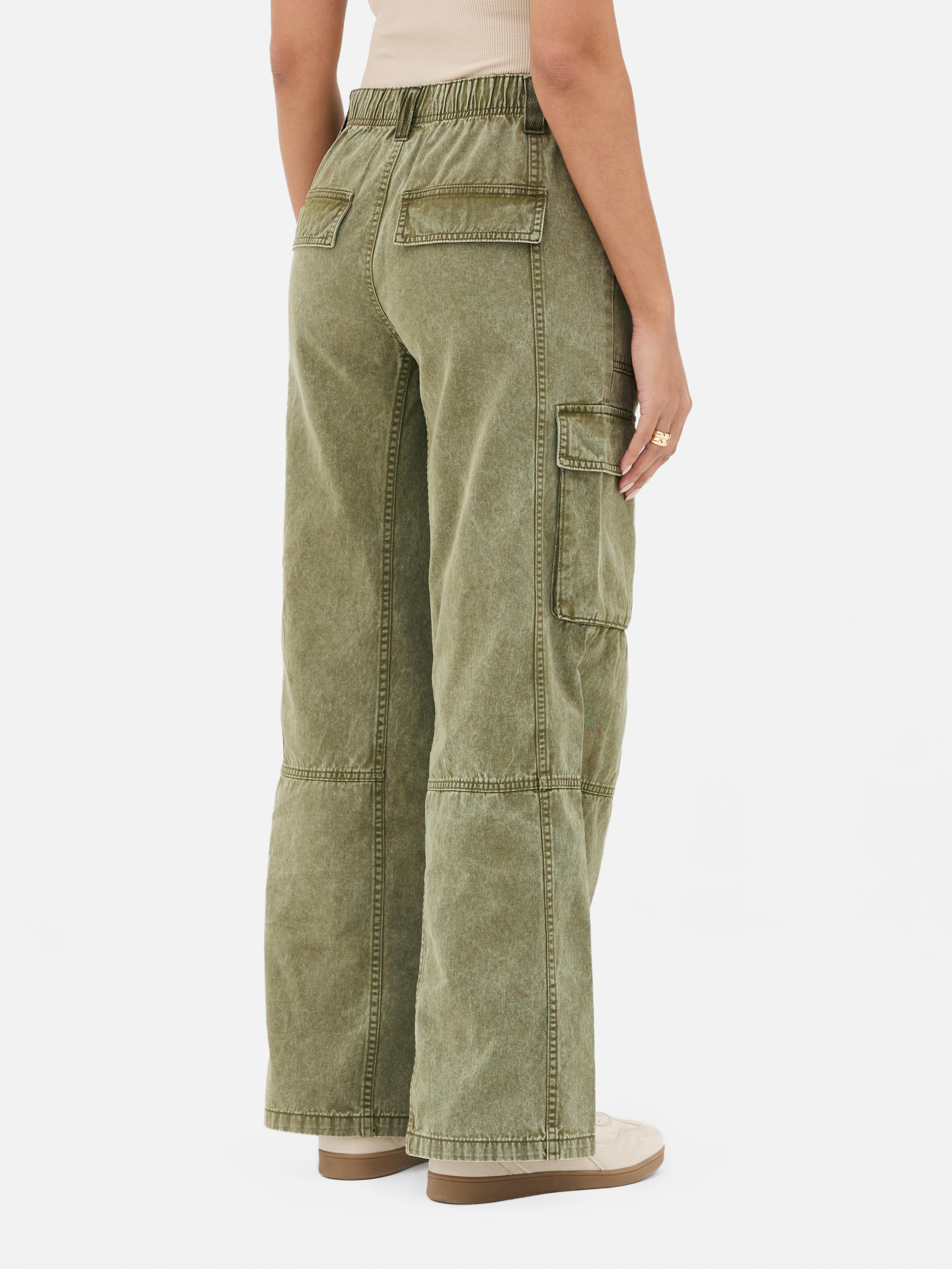 Lässige Cargohose mit Bindegürtel