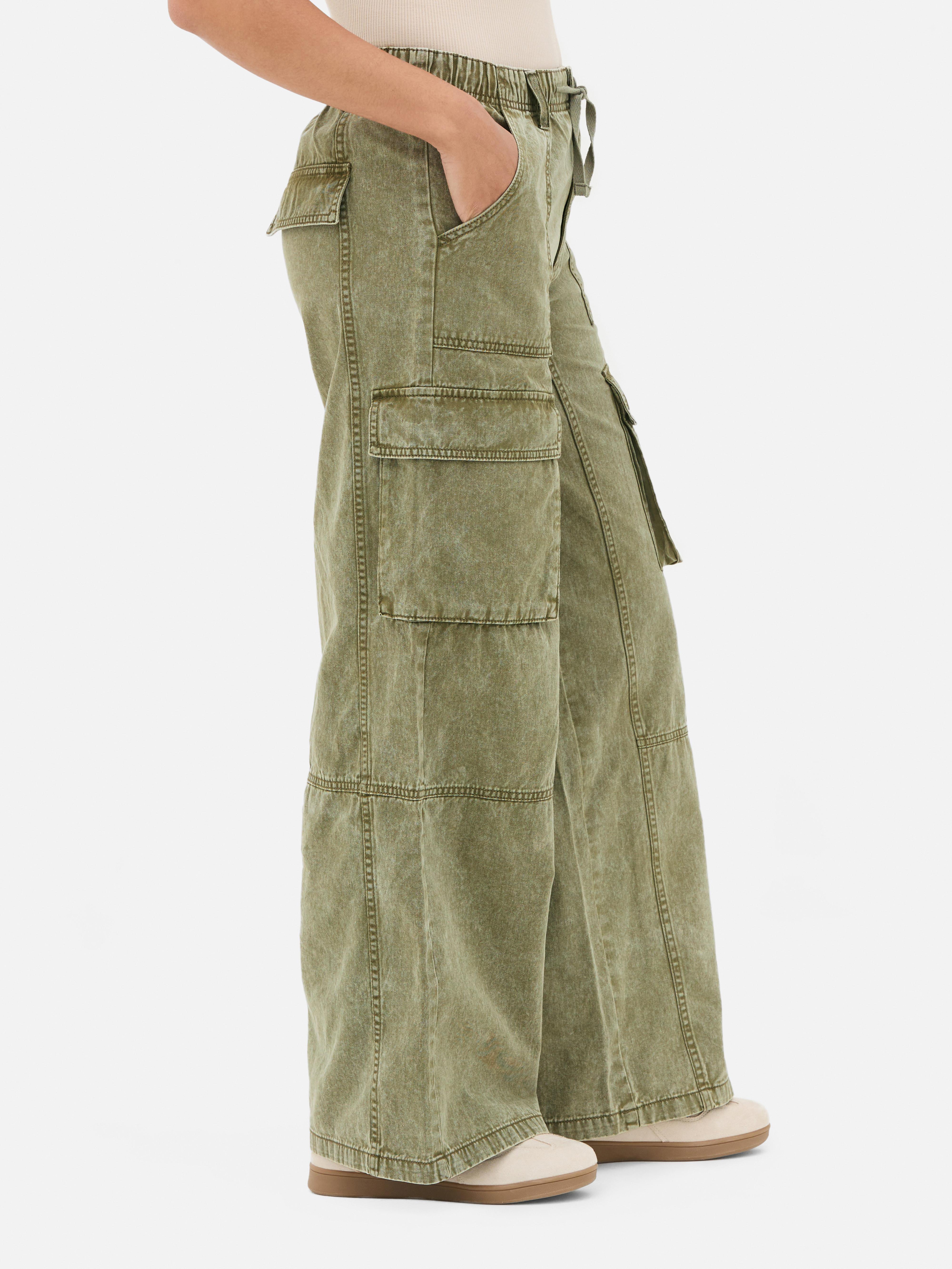 Lässige Cargohose mit Bindegürtel